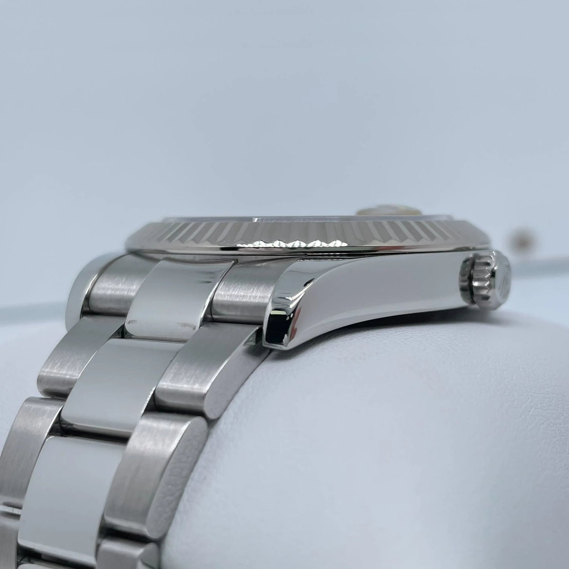 4th image of Rolex  Rolex Datejust Wristwatch, PreOwned condition