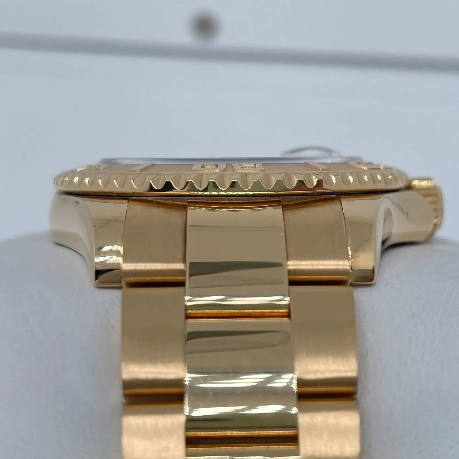 8th image of Rolex Yacht-Master Wristwatch, PreOwned condition