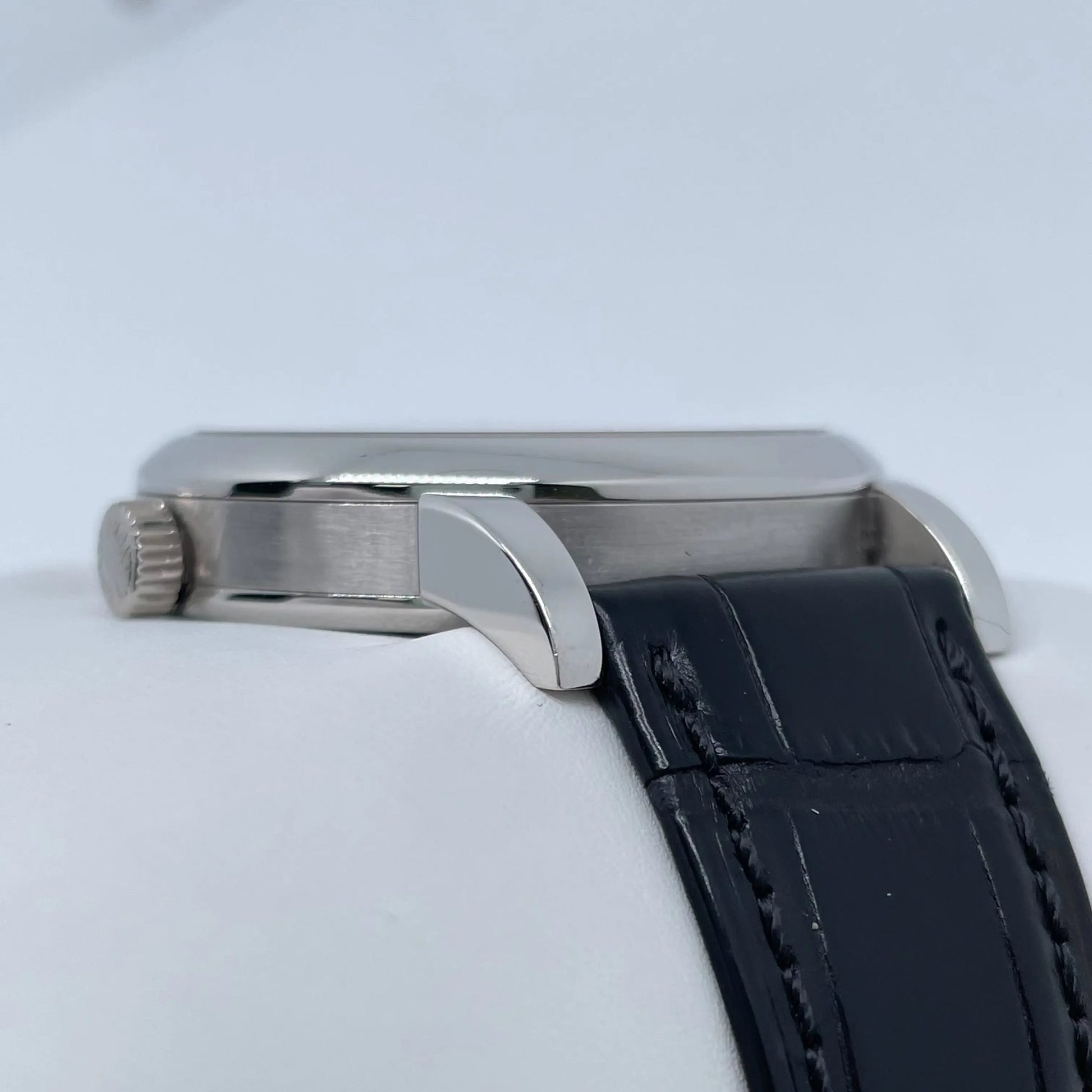 3rd image of A. Lange & Söhne 310.025E Wristwatch, PreOwned condition