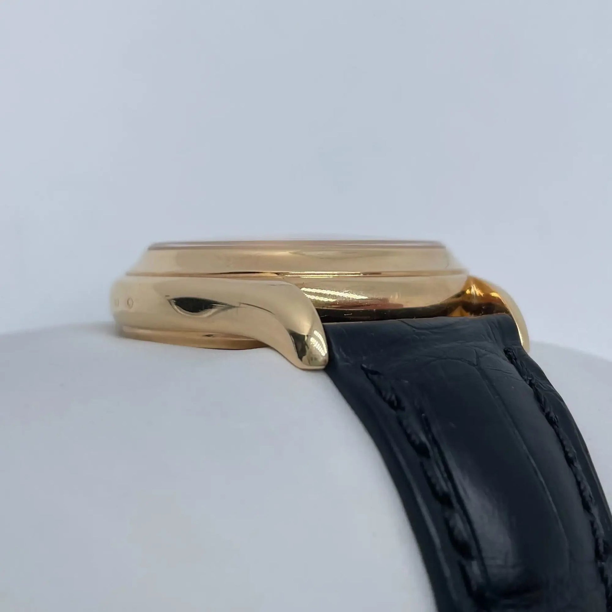 5th image of Patek Philippe  Patek Philippe Annual Calendar Wristwatch, PreOwned condition