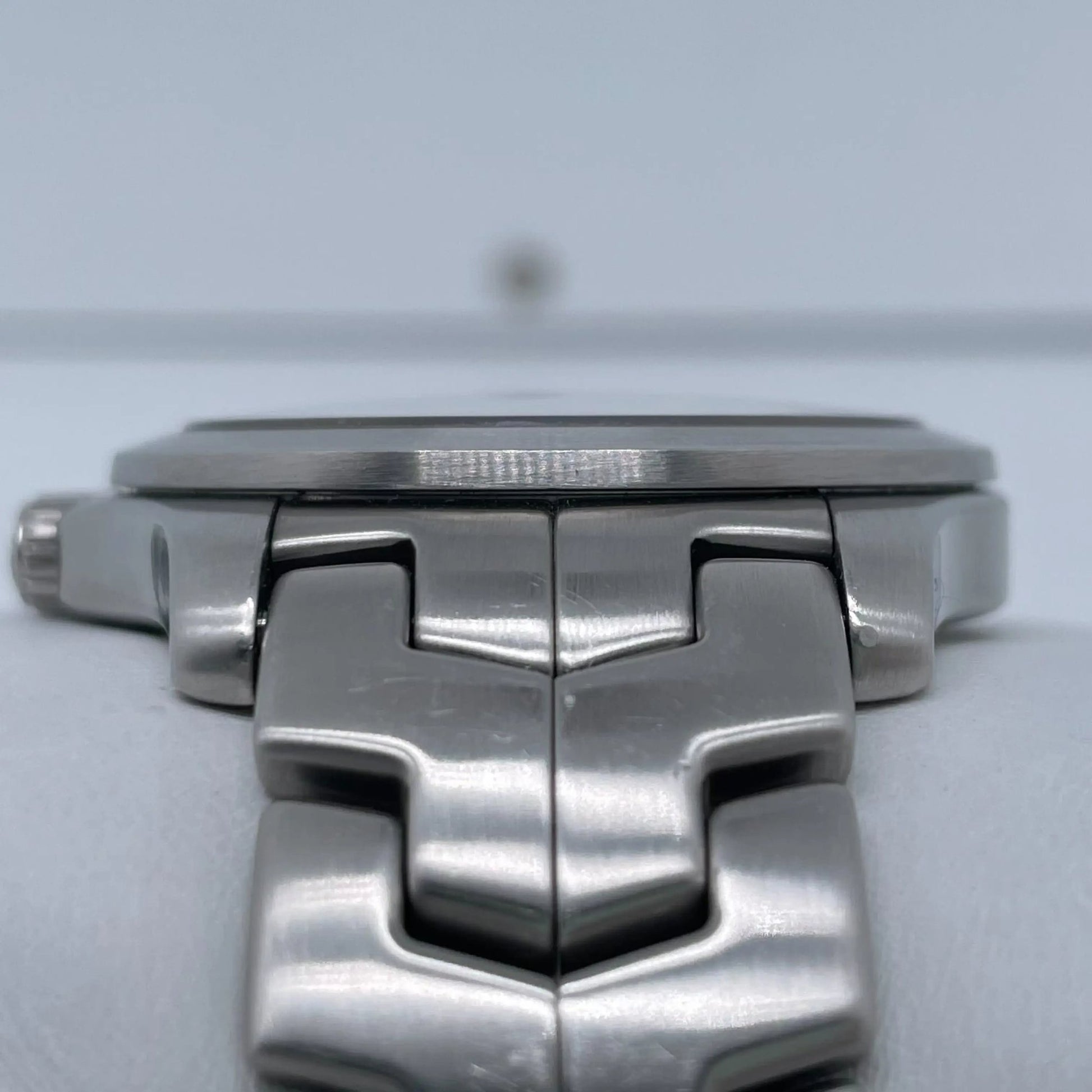 8th image of TAG Heuer  TAG Heuer Link Wristwatch, PreOwned condition