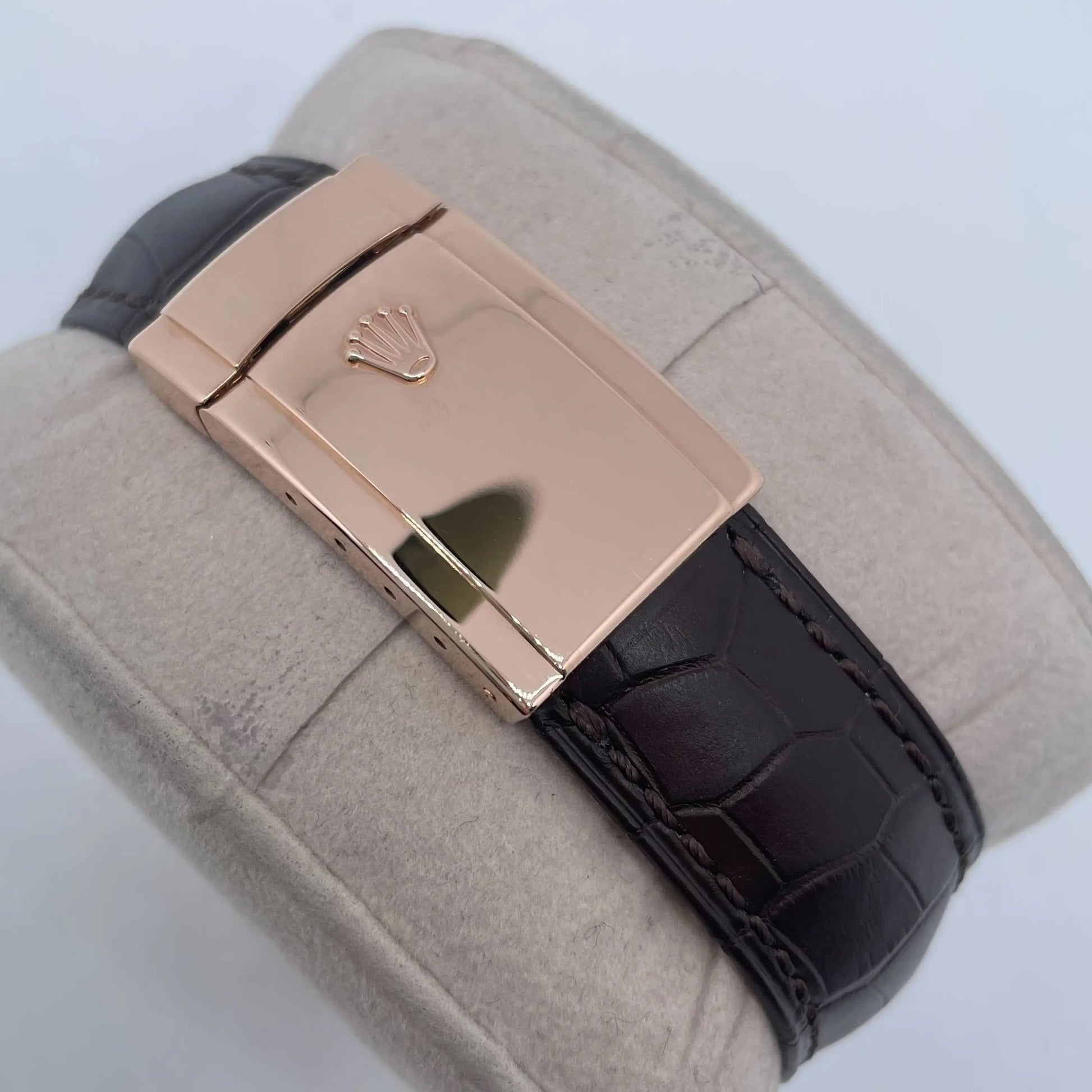 12th image of Rolex Rolex Sky-Dweller 326135 Wristwatch, PreOwned condition