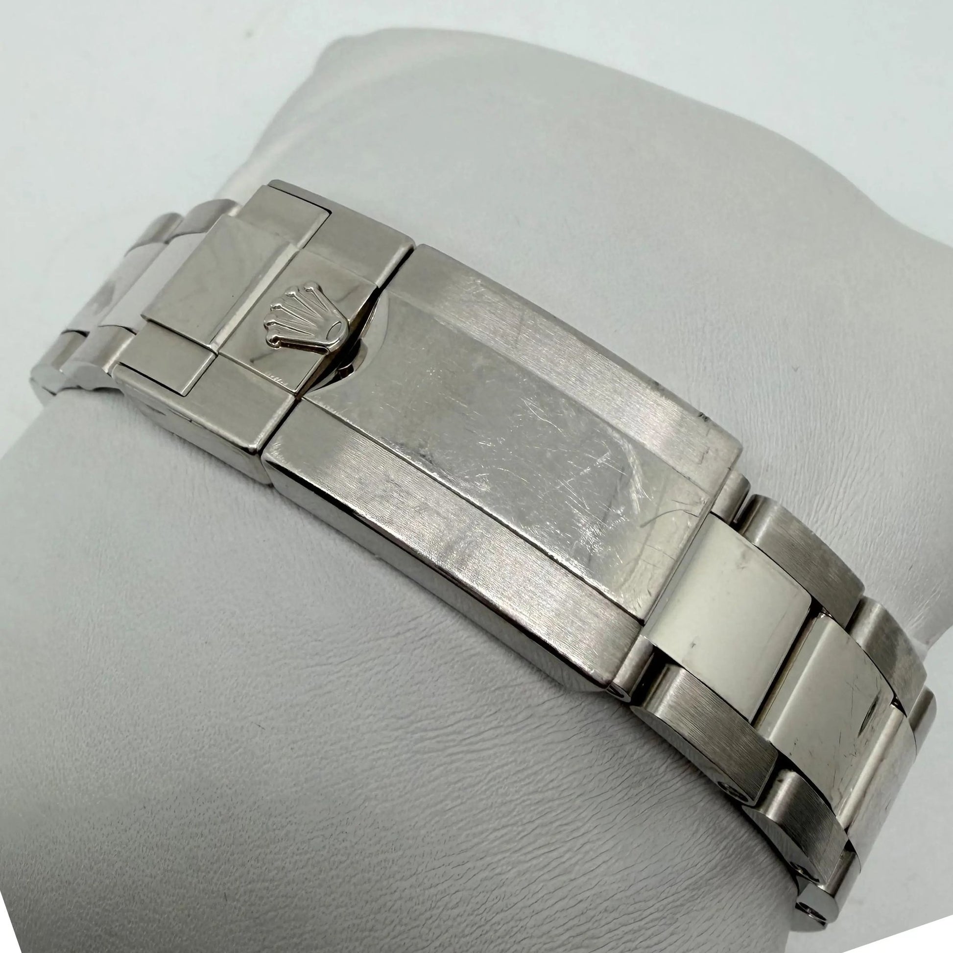 13th image of Rolex Rolex Cosmograph Daytona Wristwatch, PreOwned condition