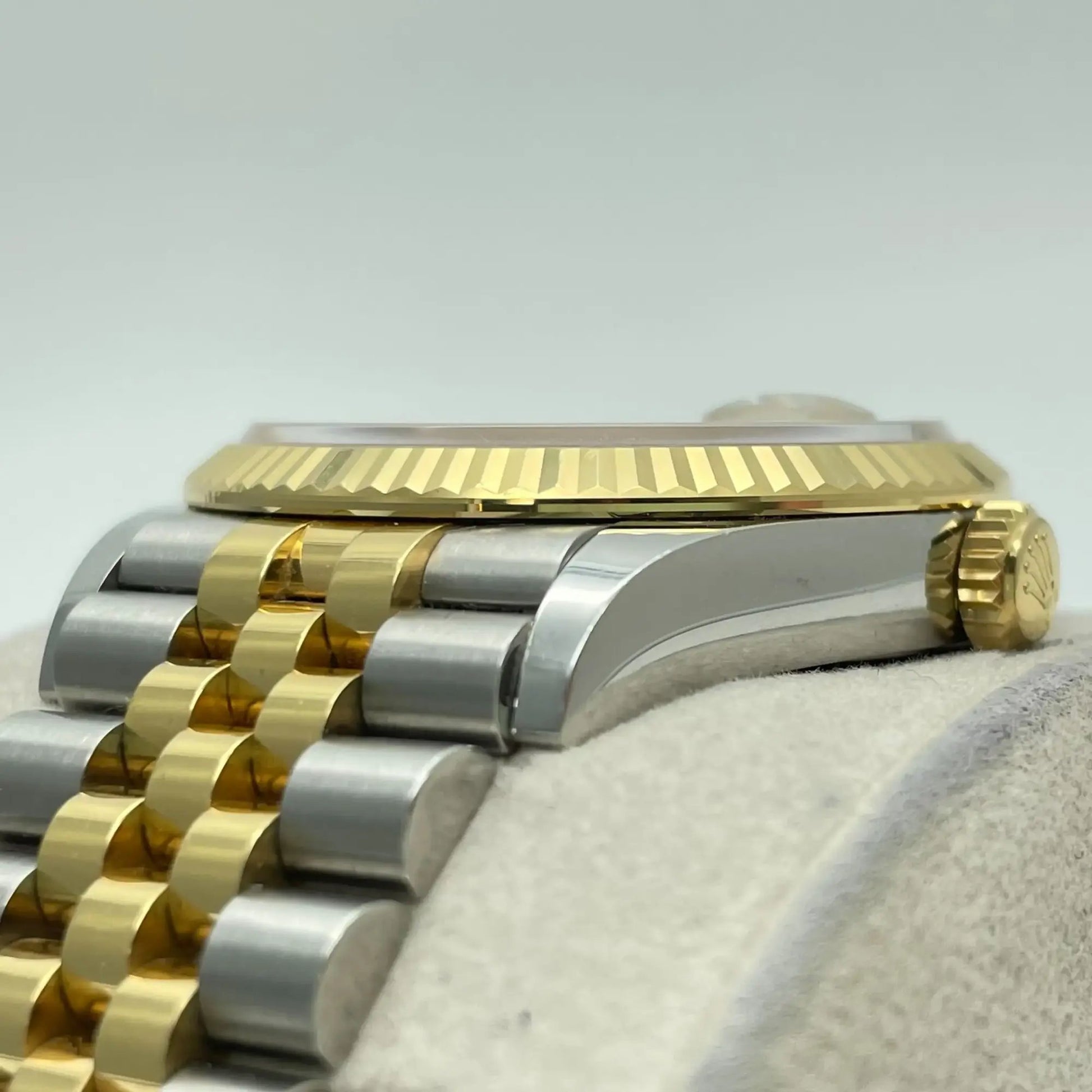5th image of Rolex Rolex Datejust 126233 Wristwatch, PreOwned condition