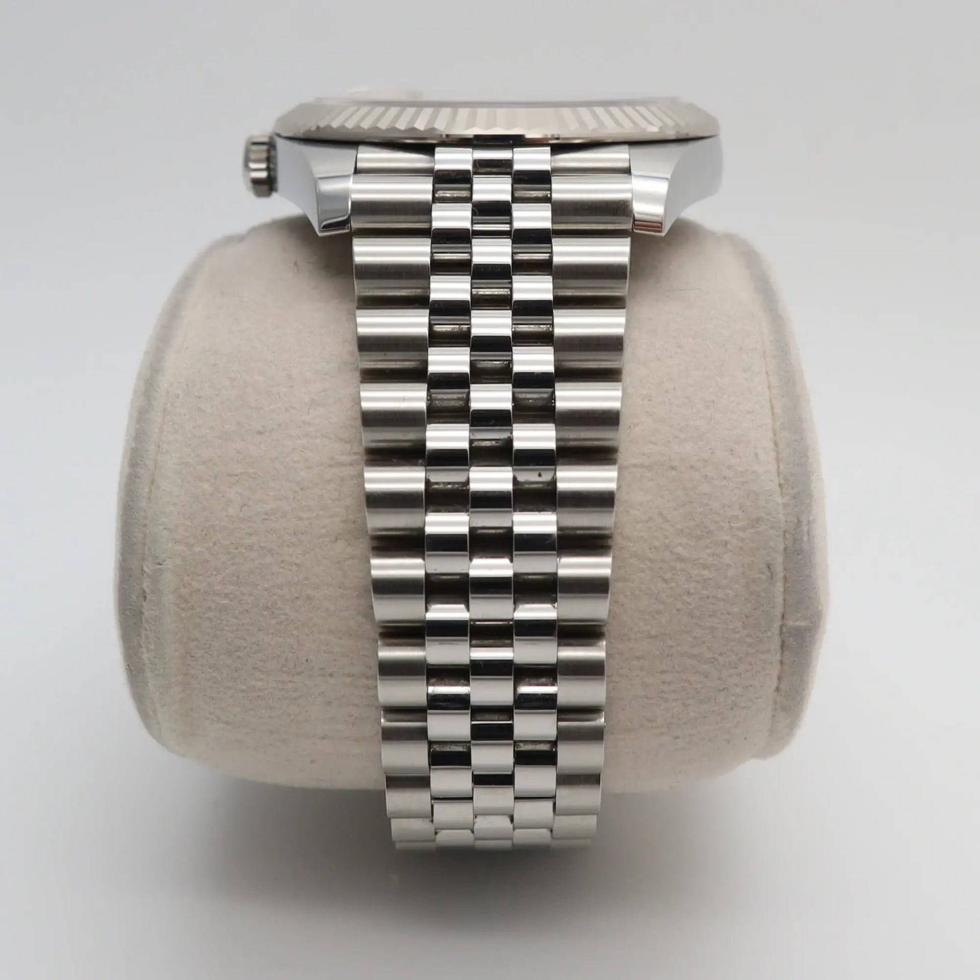 9th image of Rolex Rolex Datejust 126334 Wristwatch, New condition