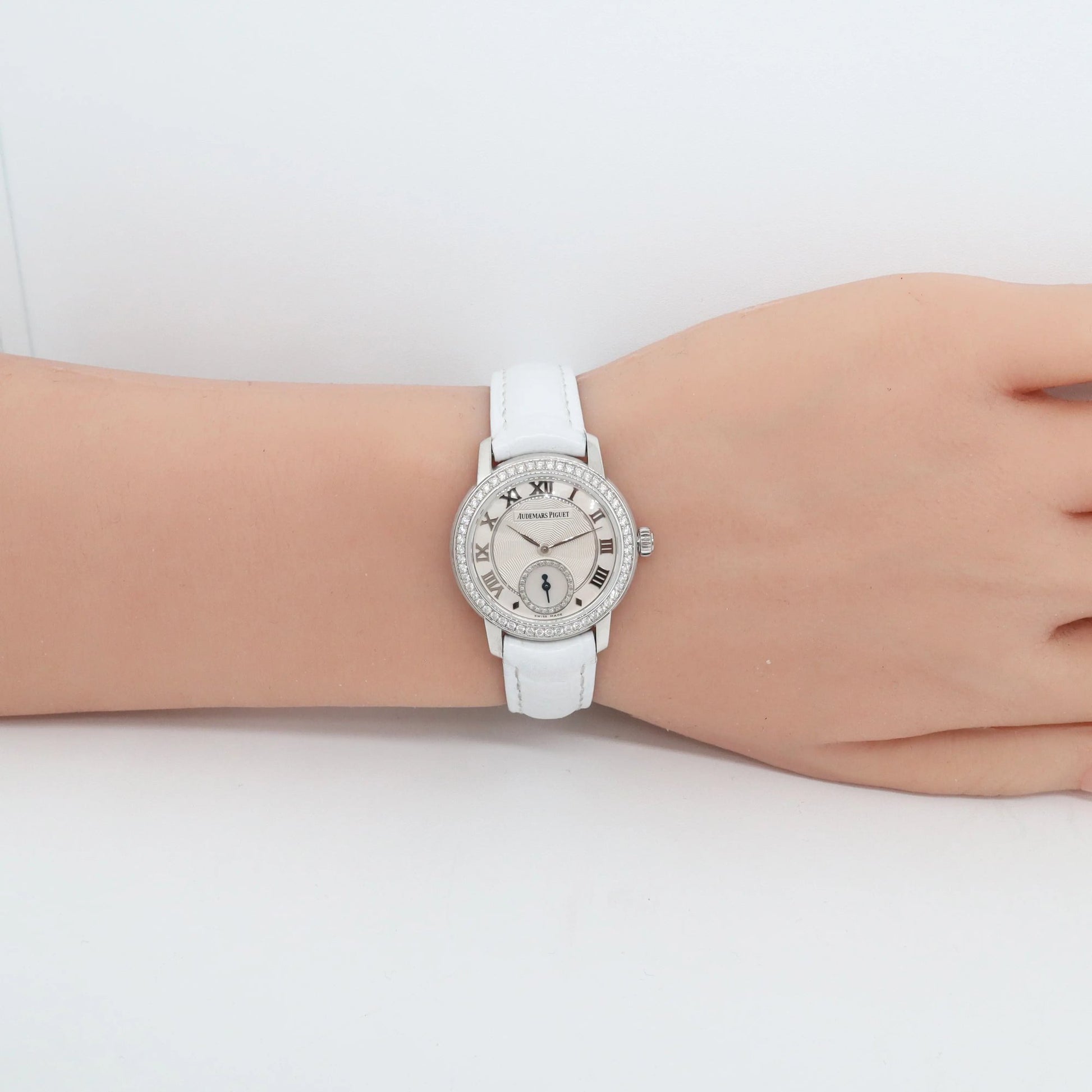 2nd image of Audemars Piguet Jules Wristwatch, PreOwned condition