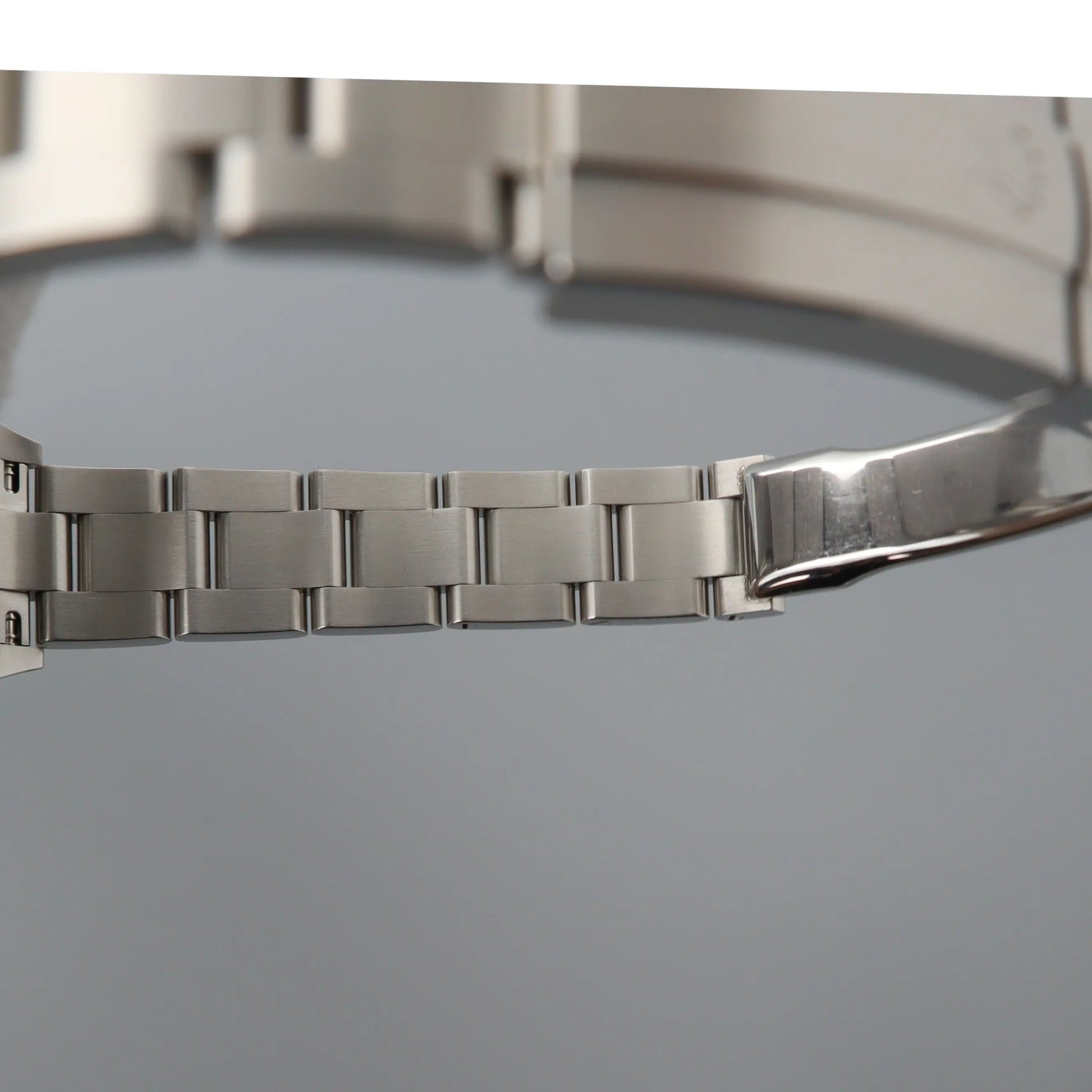 10th image of Rolex Rolex Oyster Perpetual Wristwatch, New condition