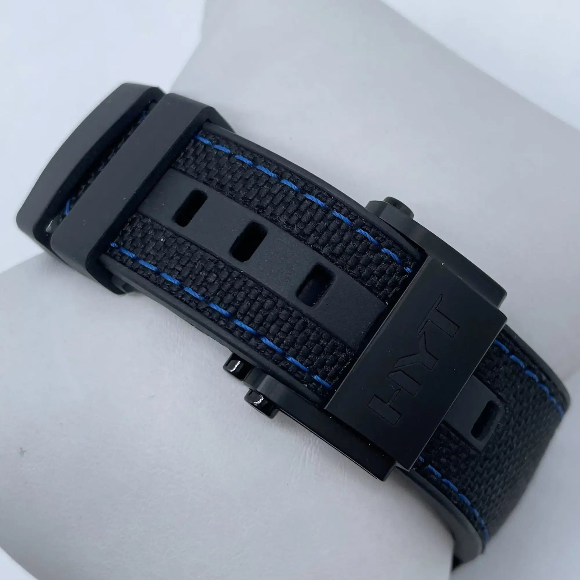 11th image of HYT HYT H2 Neo 2 Wristwatch, Unworn condition