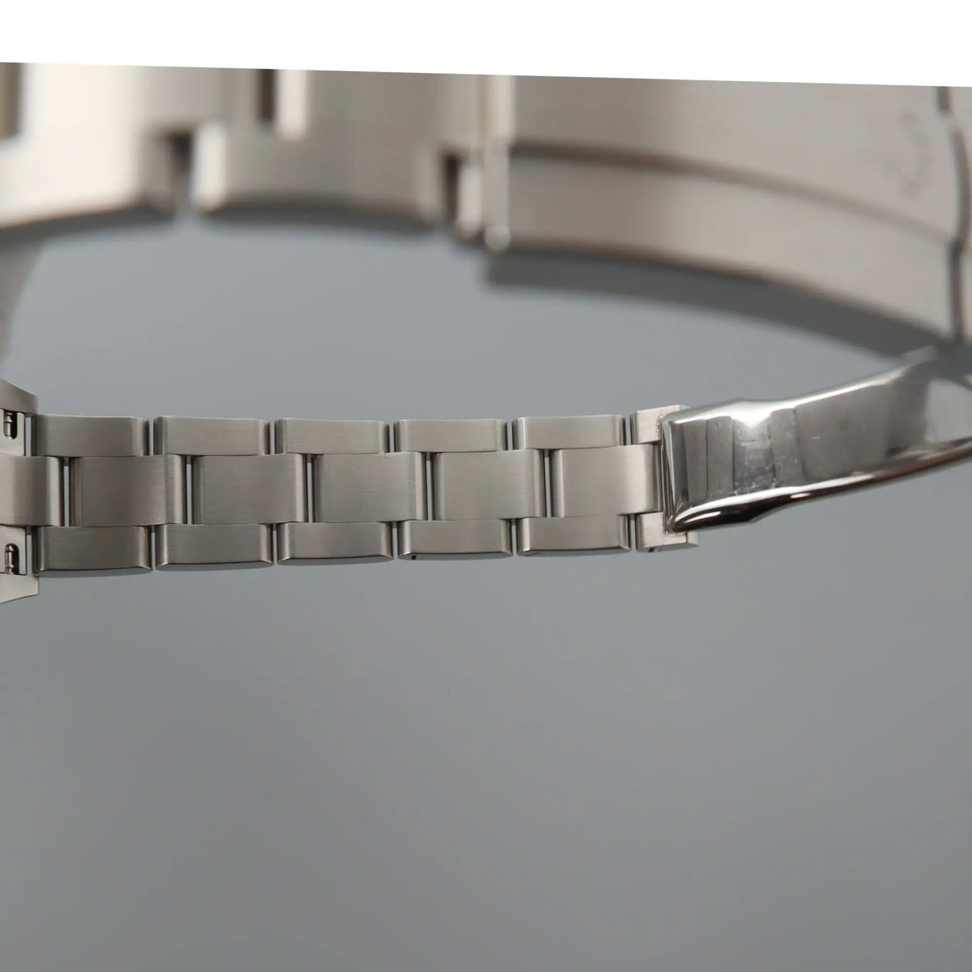11th image of Rolex Rolex Oyster Perpetual Wristwatch, New condition
