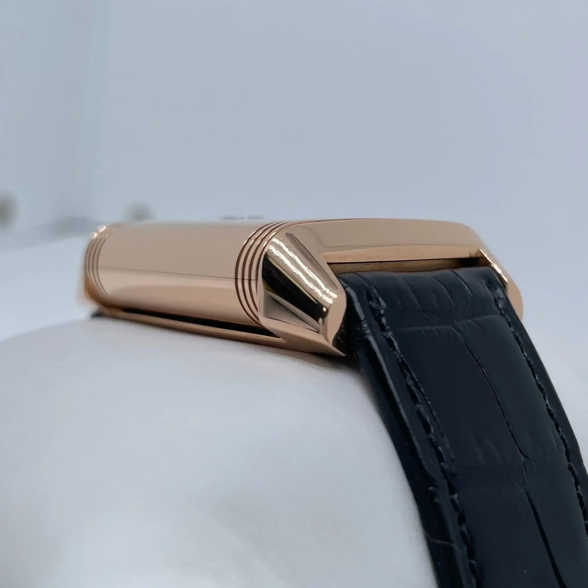 7th image of Jaeger-LeCoultre Reverso  Wristwatch, PreOwned condition