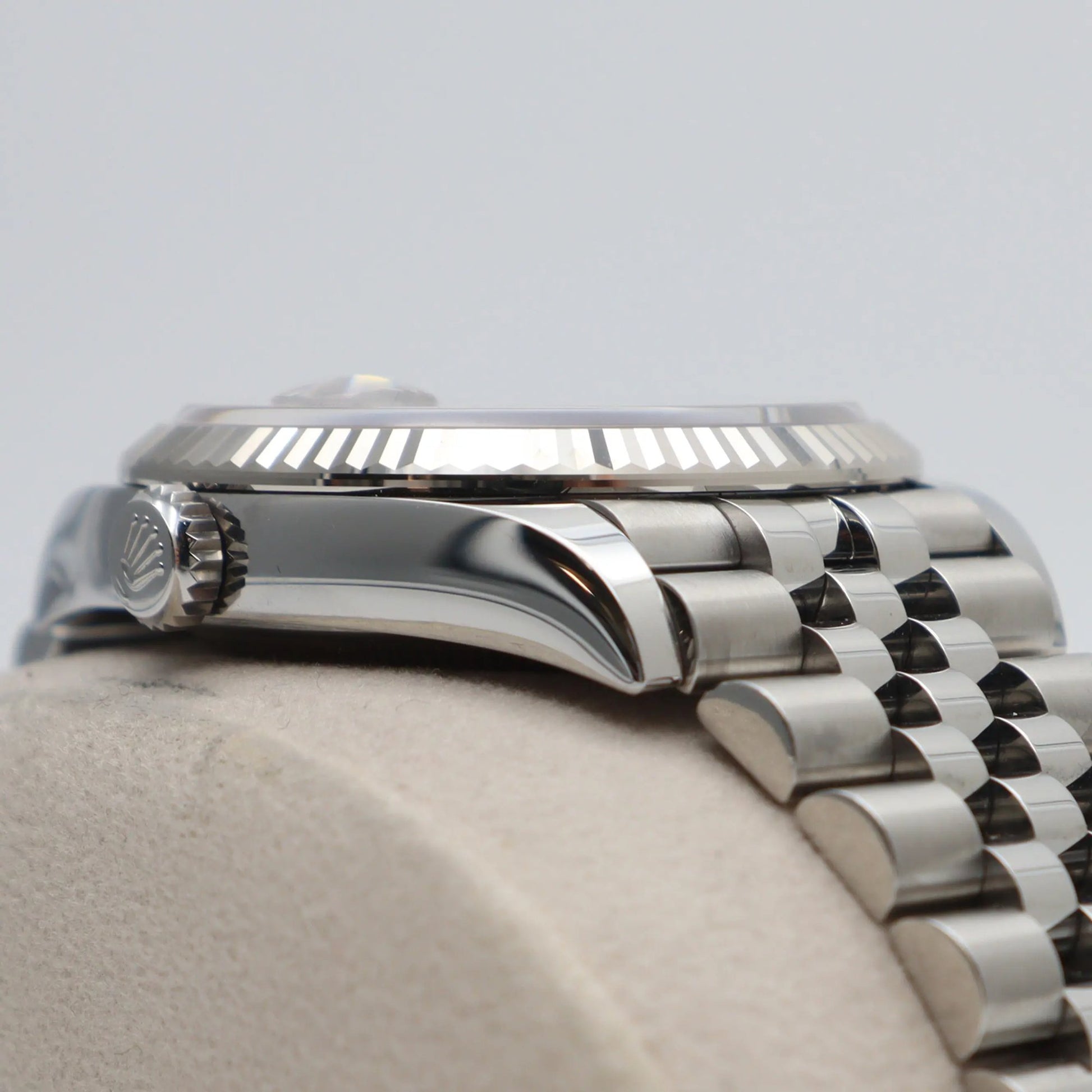 4th image of Rolex Rolex Datejust 126234 Wristwatch, Unworn condition