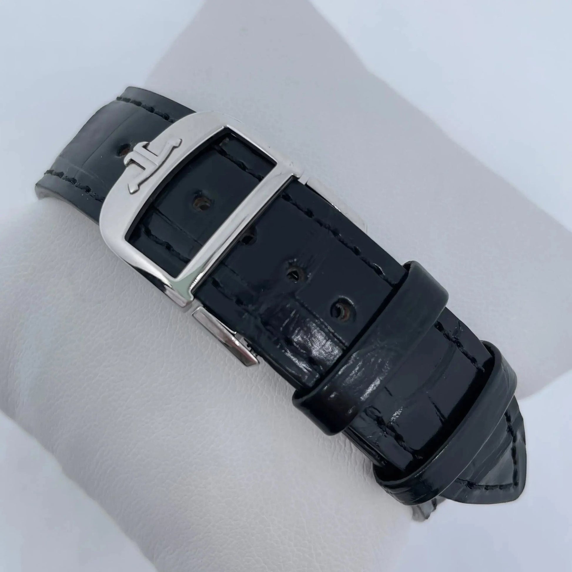 11th image of Jaeger-LeCoultre Jaeger Lecoultre Master Calendar Wristwatch, PreOwned condition