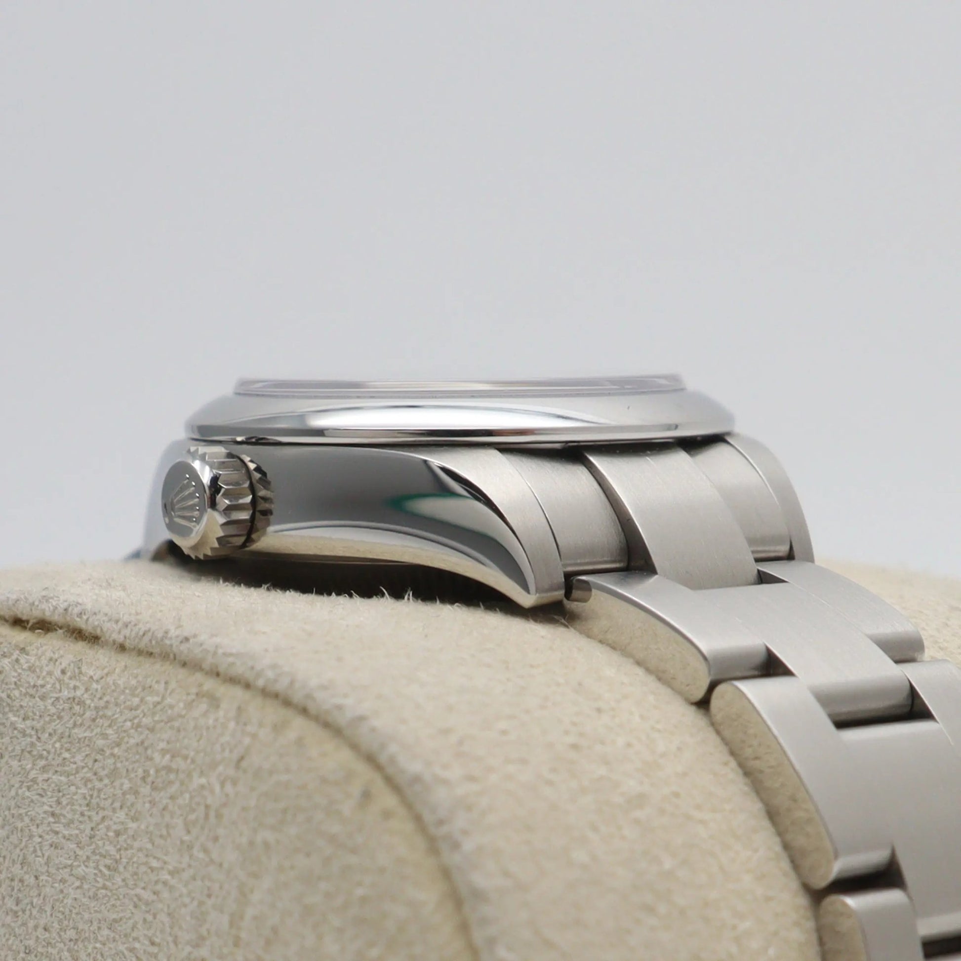 4th image of Rolex Rolex Oyster Perpetual Wristwatch, New condition