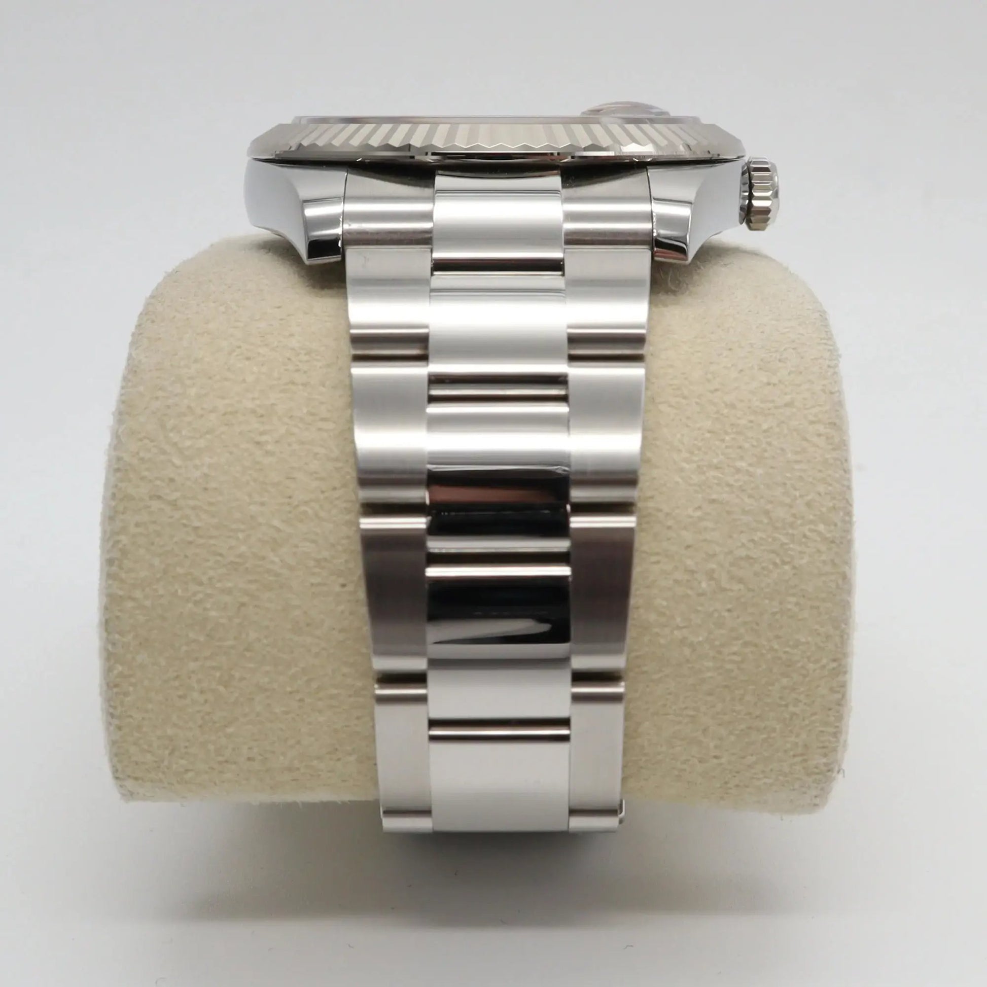 10th image of Rolex Rolex Datejust 126334 Wristwatch, New condition