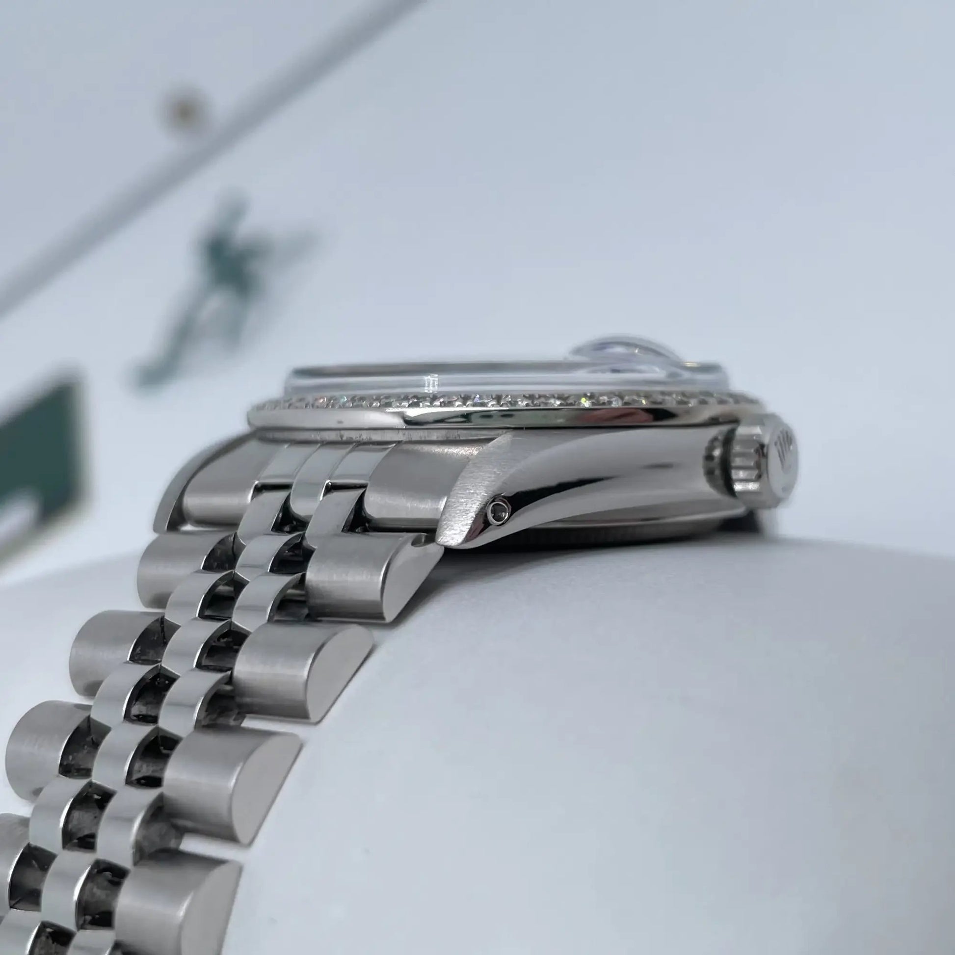 4th image of Rolex Rolex Datejust 16030 Wristwatch, PreOwned condition