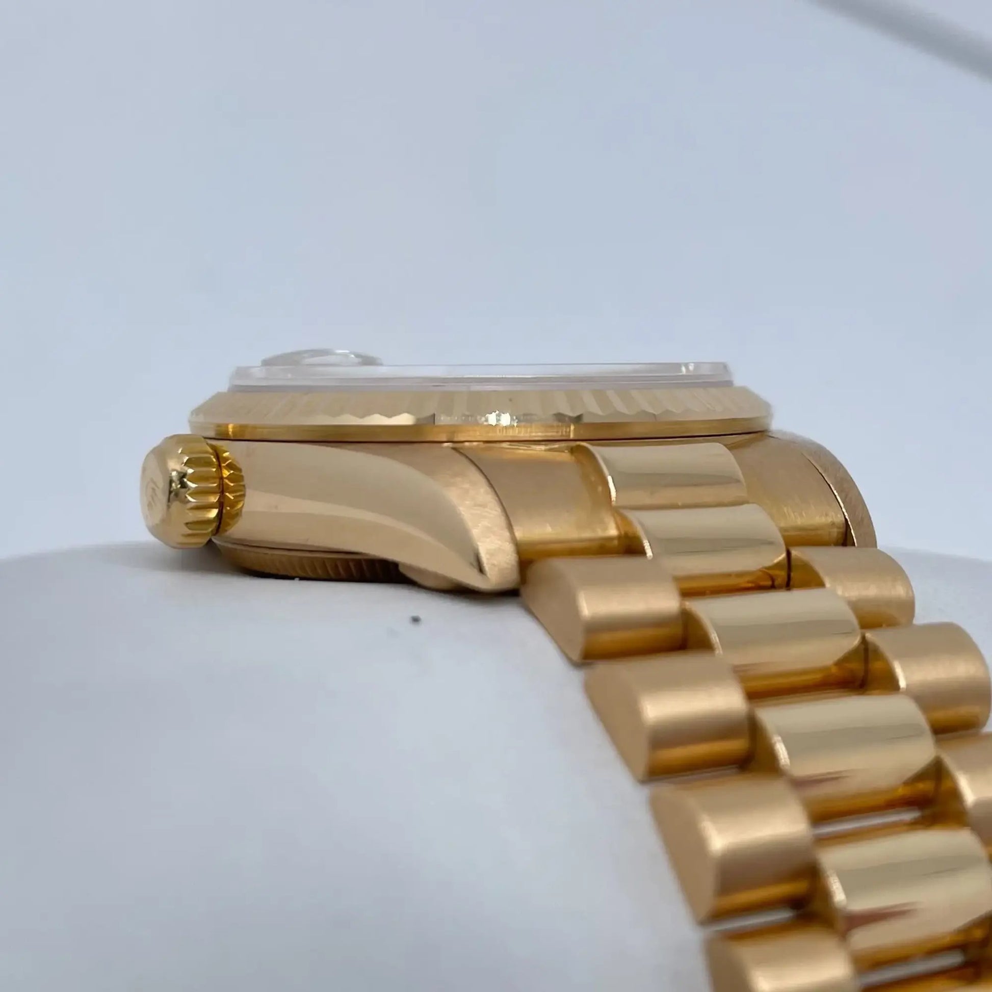 3rd image of Rolex Datejust Wristwatch, PreOwned condition