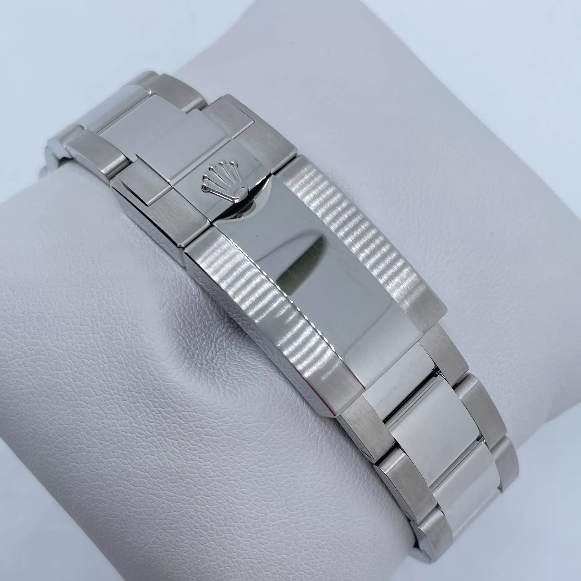 12th image of Rolex Rolex Yacht-Master 126622 Wristwatch, New condition
