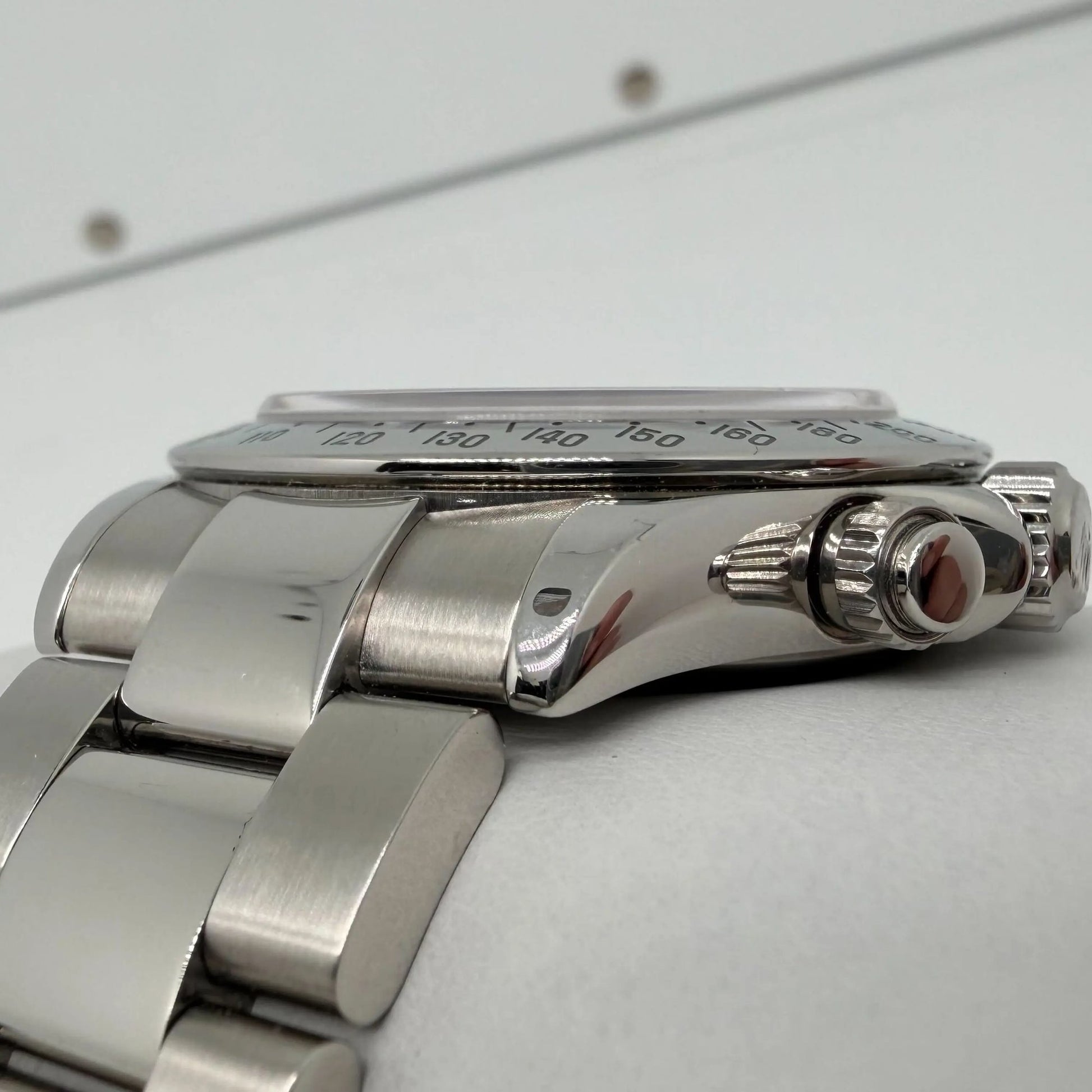 4th image of Rolex Cosmograph Daytona Wristwatch, PreOwned condition