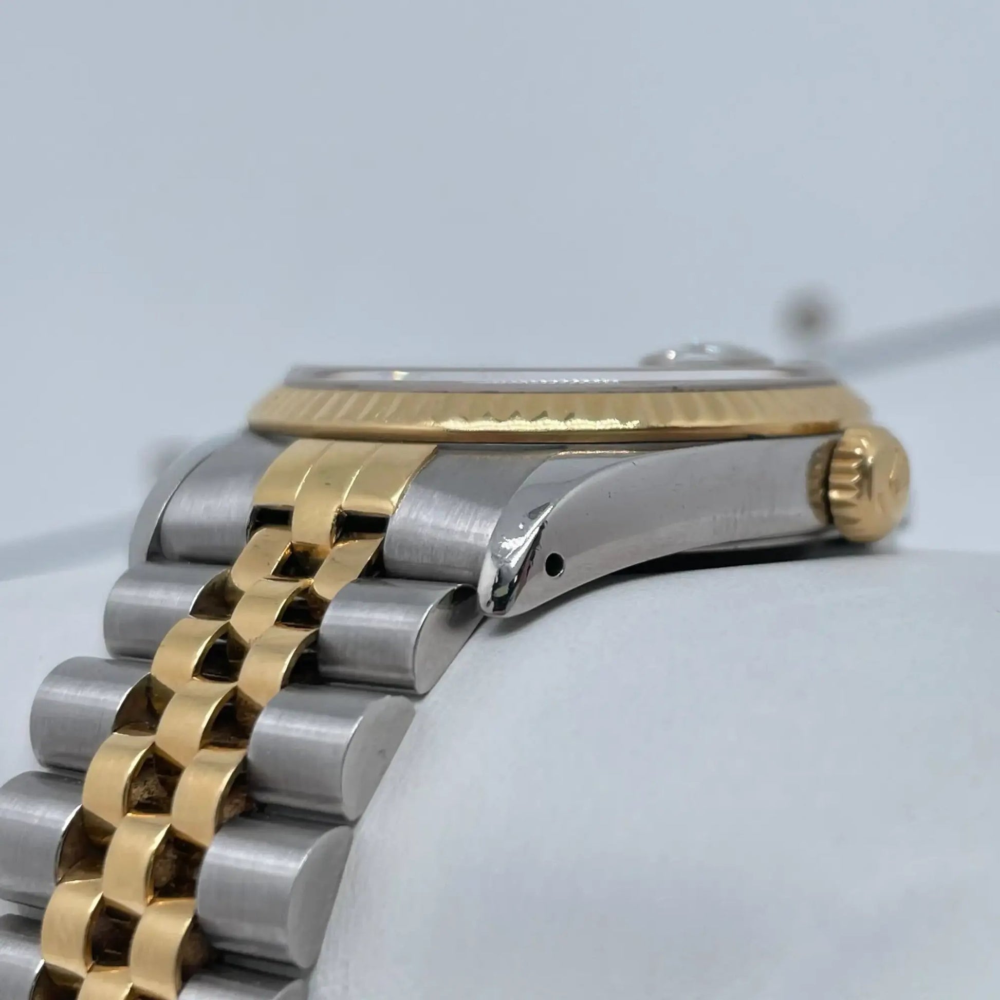 3rd image of Rolex Datejust Wristwatch, PreOwned condition