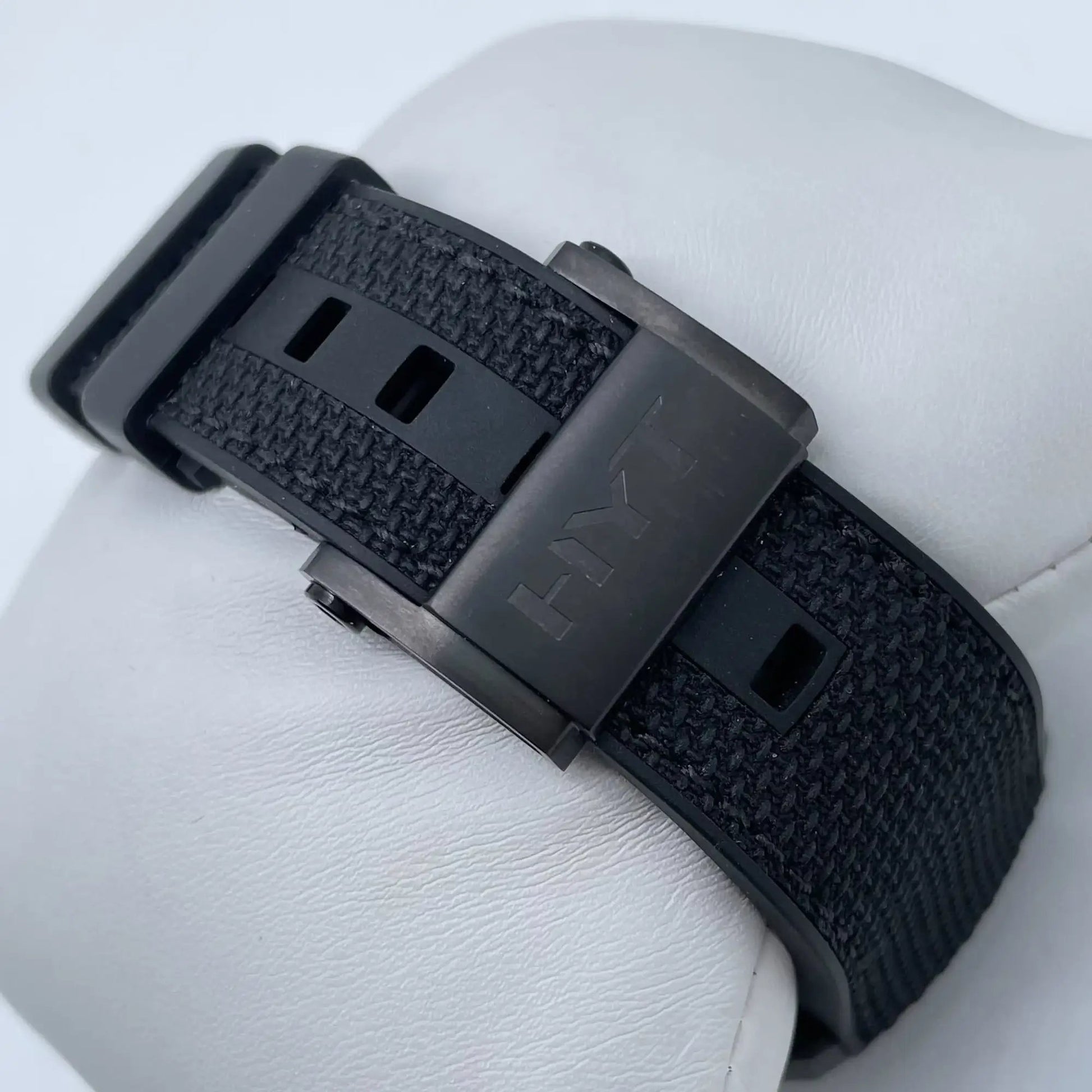 11th image of hyt  HYT H4 Gotham Wristwatch, Unworn condition