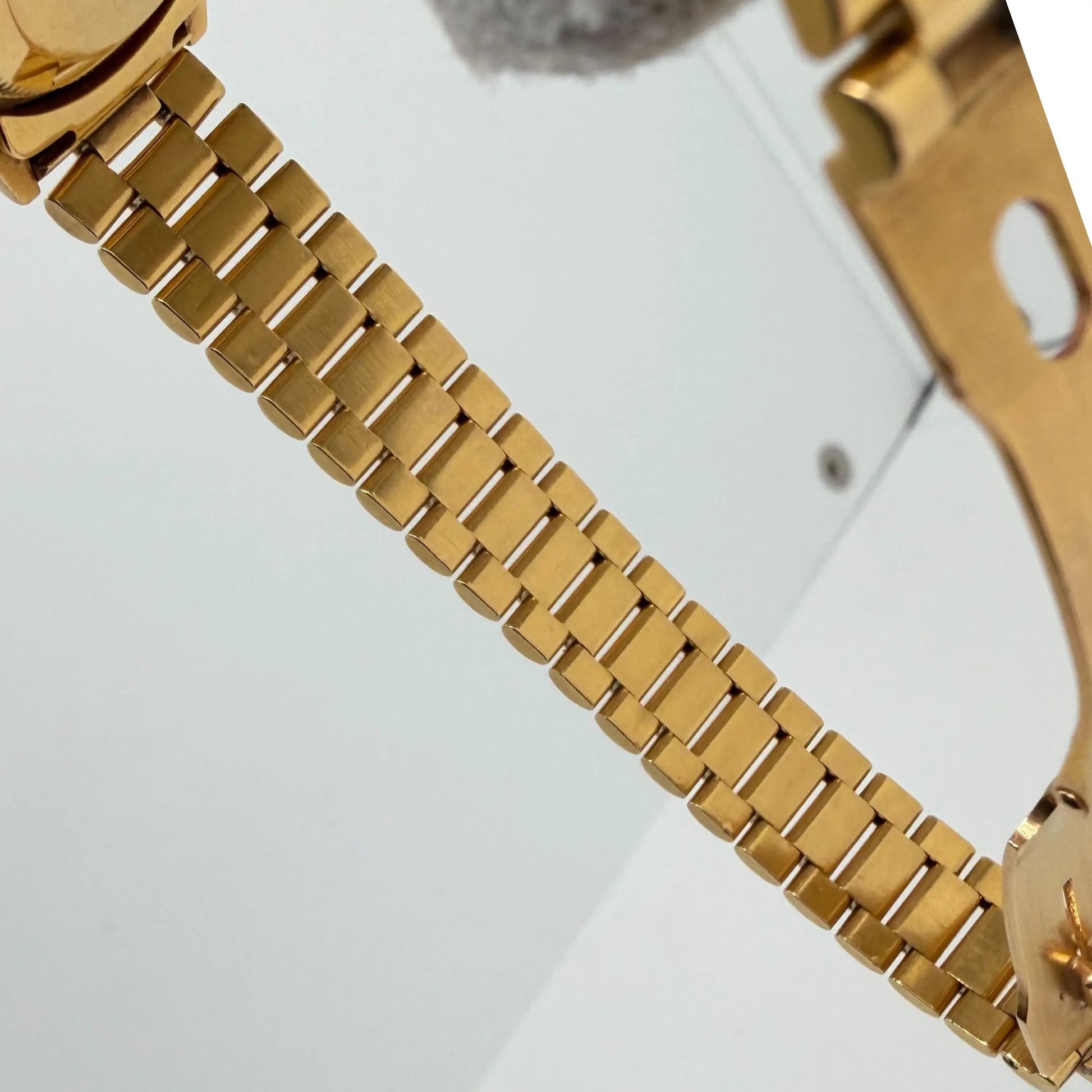 9th image of Rolex Datejust Wristwatch, PreOwned condition