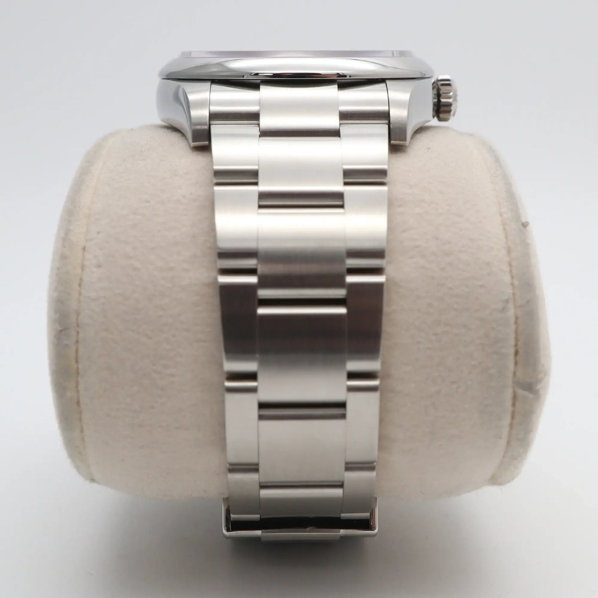8th image of Rolex Rolex Oyster Perpetual Wristwatch, New condition