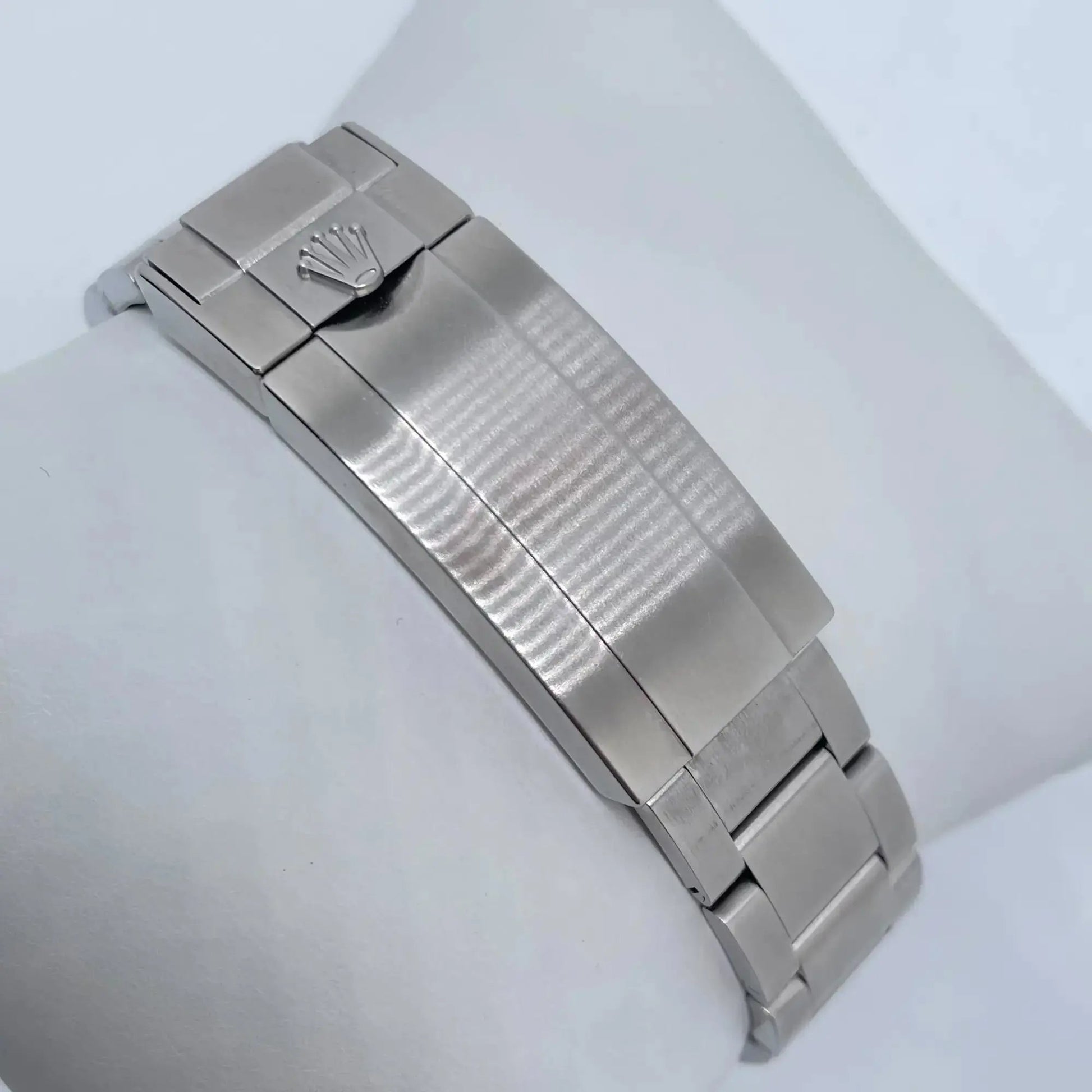 12th image of Rolex Rolex Submariner 126610LV Wristwatch, PreOwned condition