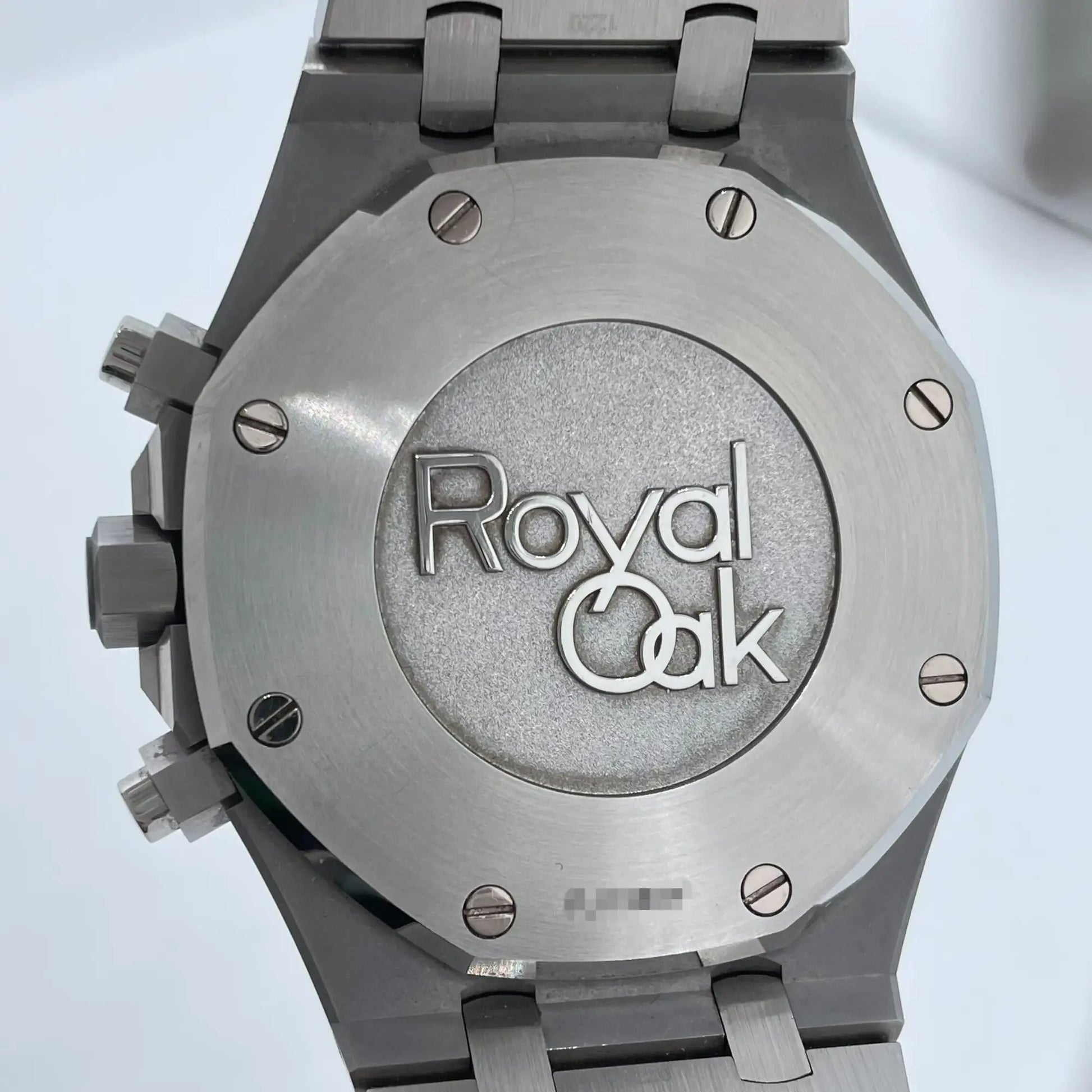 12th image of Audemars Piguet Audemars Piguet Royal Oak Wristwatch, PreOwned condition