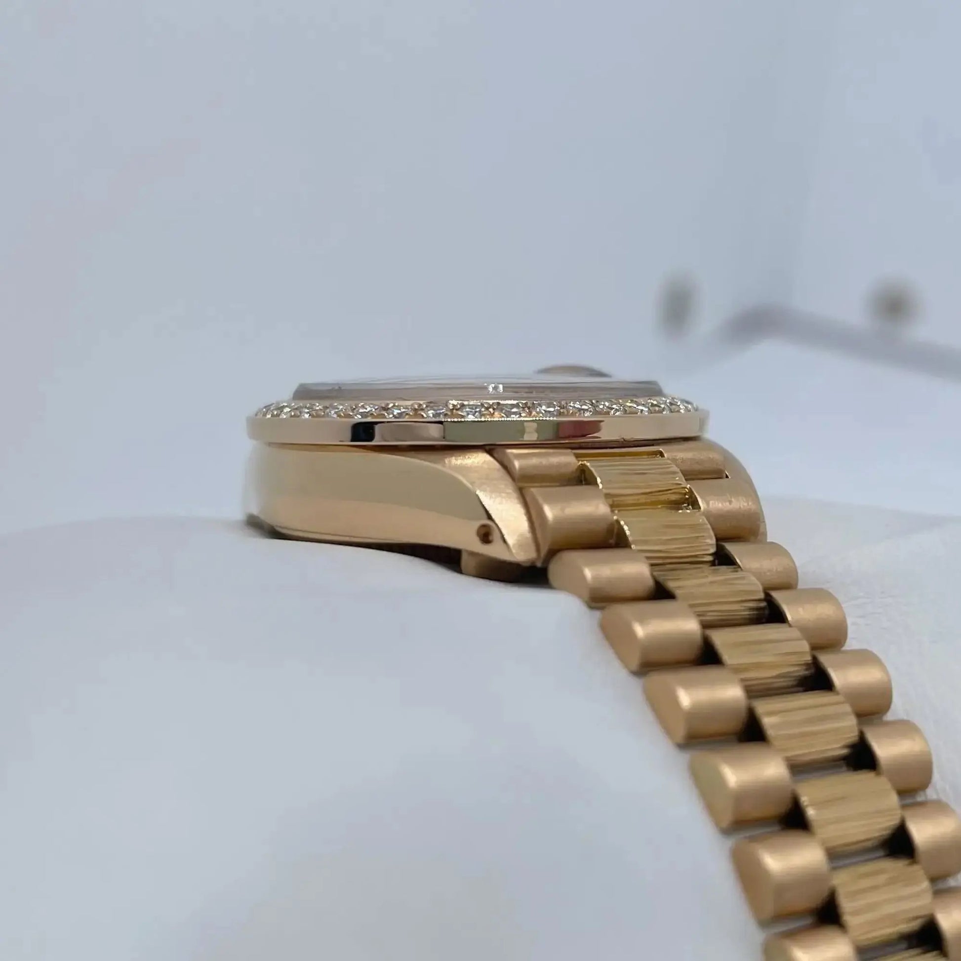 5th image of Rolex Rolex Lady Datejust Wristwatch, PreOwned condition