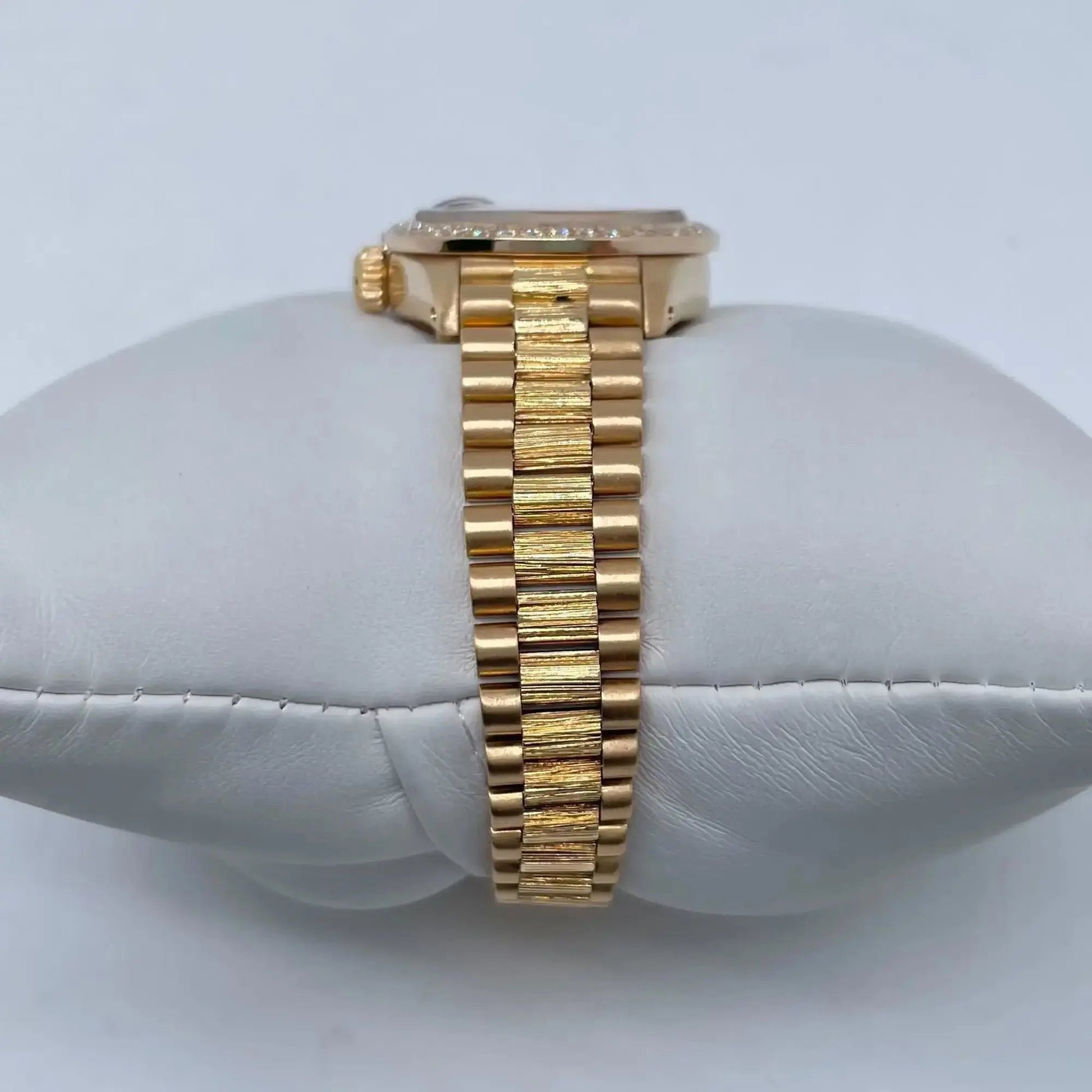 8th image of Rolex Rolex Lady Datejust Wristwatch, PreOwned condition