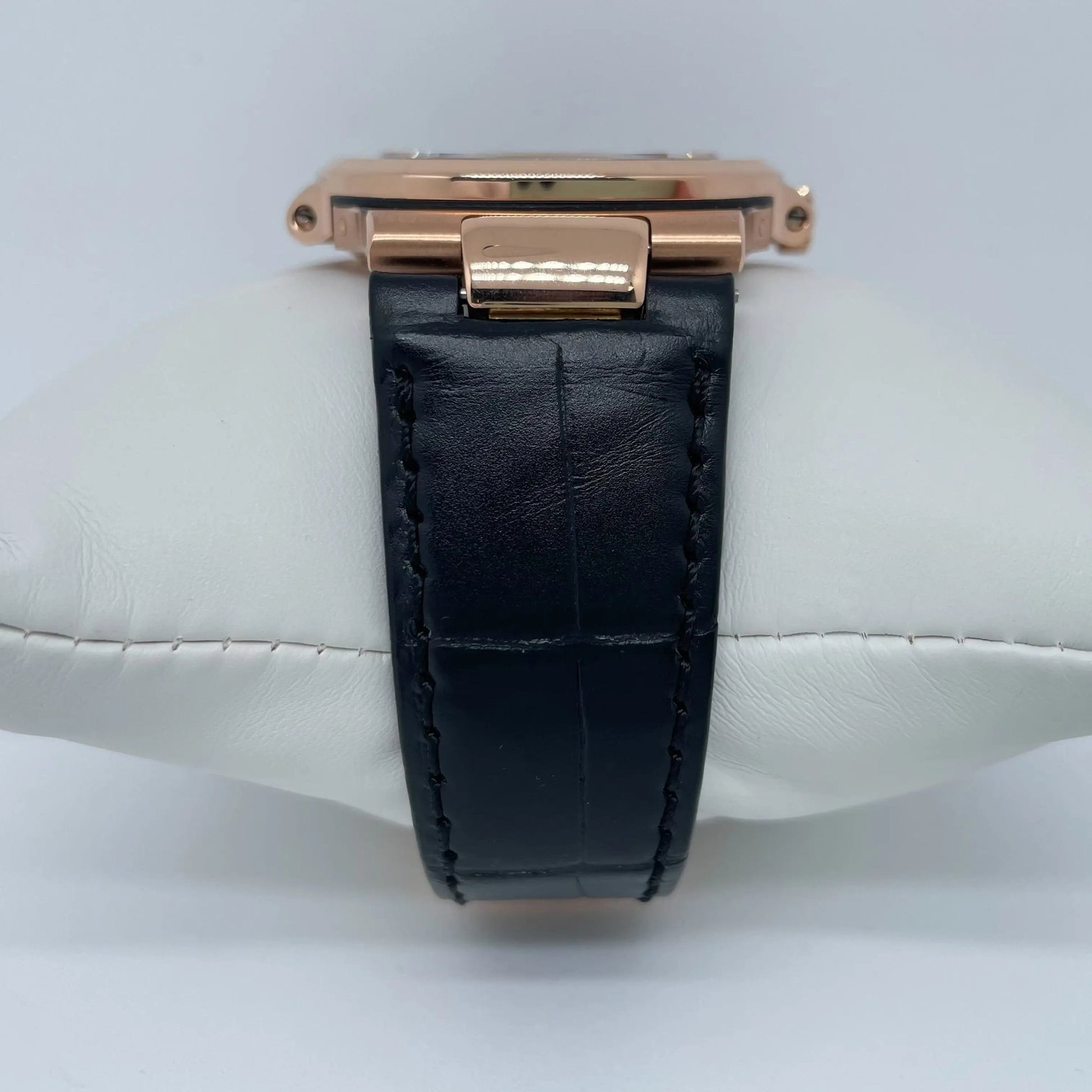 7th image of Patek Philippe Patek Philippe Nautilus Wristwatch, PreOwned condition