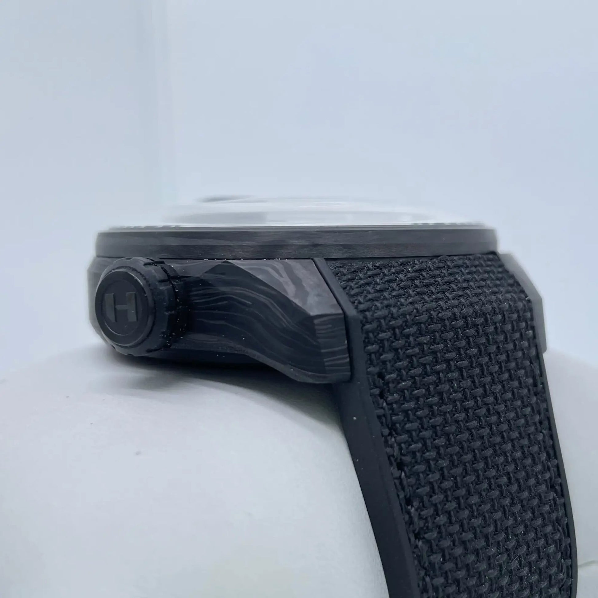 3rd image of hyt  HYT H4 Gotham Wristwatch, Unworn condition