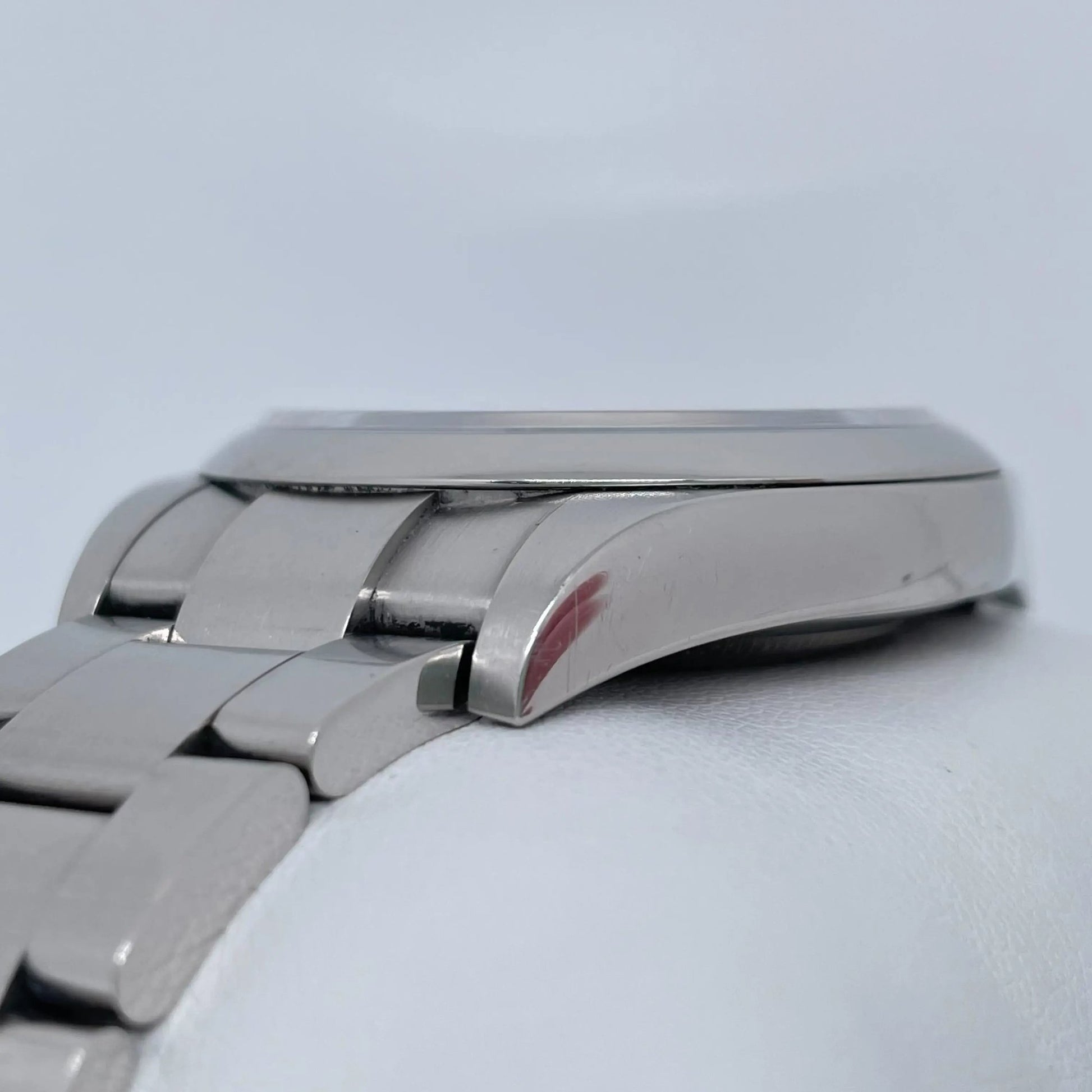 8th image of Rolex Rolex Oyster Perpetual 114300 Wristwatch, PreOwned condition