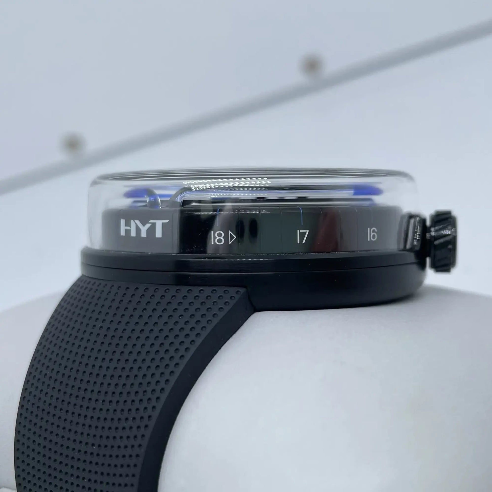 4th image of HYT  HYT H0 Blue Night Wristwatch, New condition