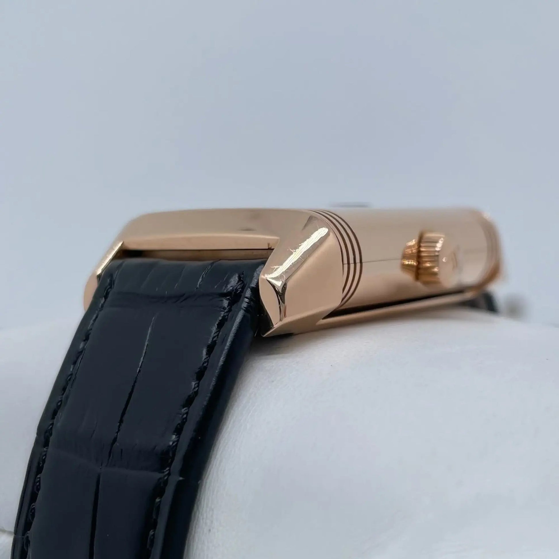 6th image of Jaeger-LeCoultre Reverso  Wristwatch, PreOwned condition