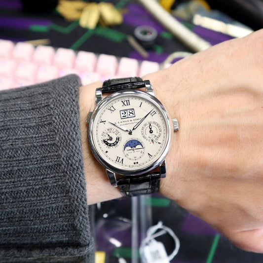 2nd image of A. Lange & Söhne 310.025E Wristwatch, PreOwned condition