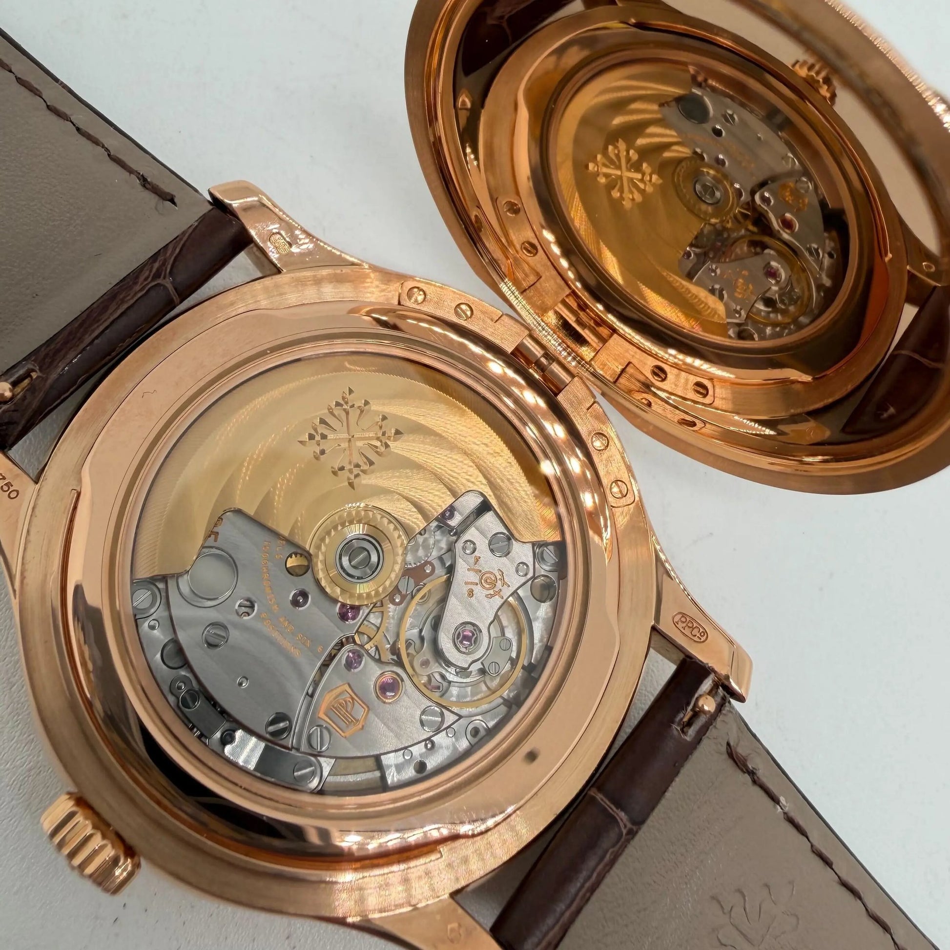 13th image of Patek Philippe Patek Philippe Calatrava Wristwatch, PreOwned condition