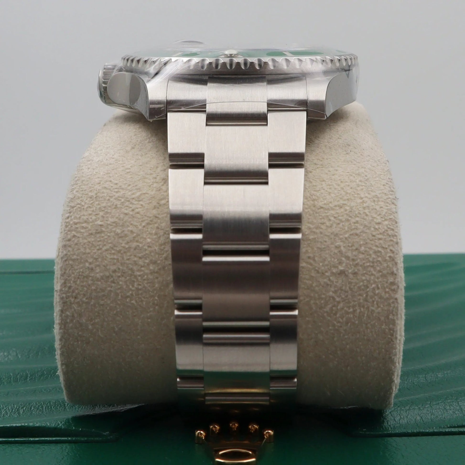 6th image of Rolex Rolex Submariner 126610LV Wristwatch, New condition