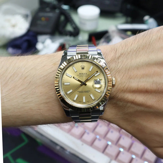 2nd image of Rolex Rolex Datejust Wristwatch, PreOwned condition