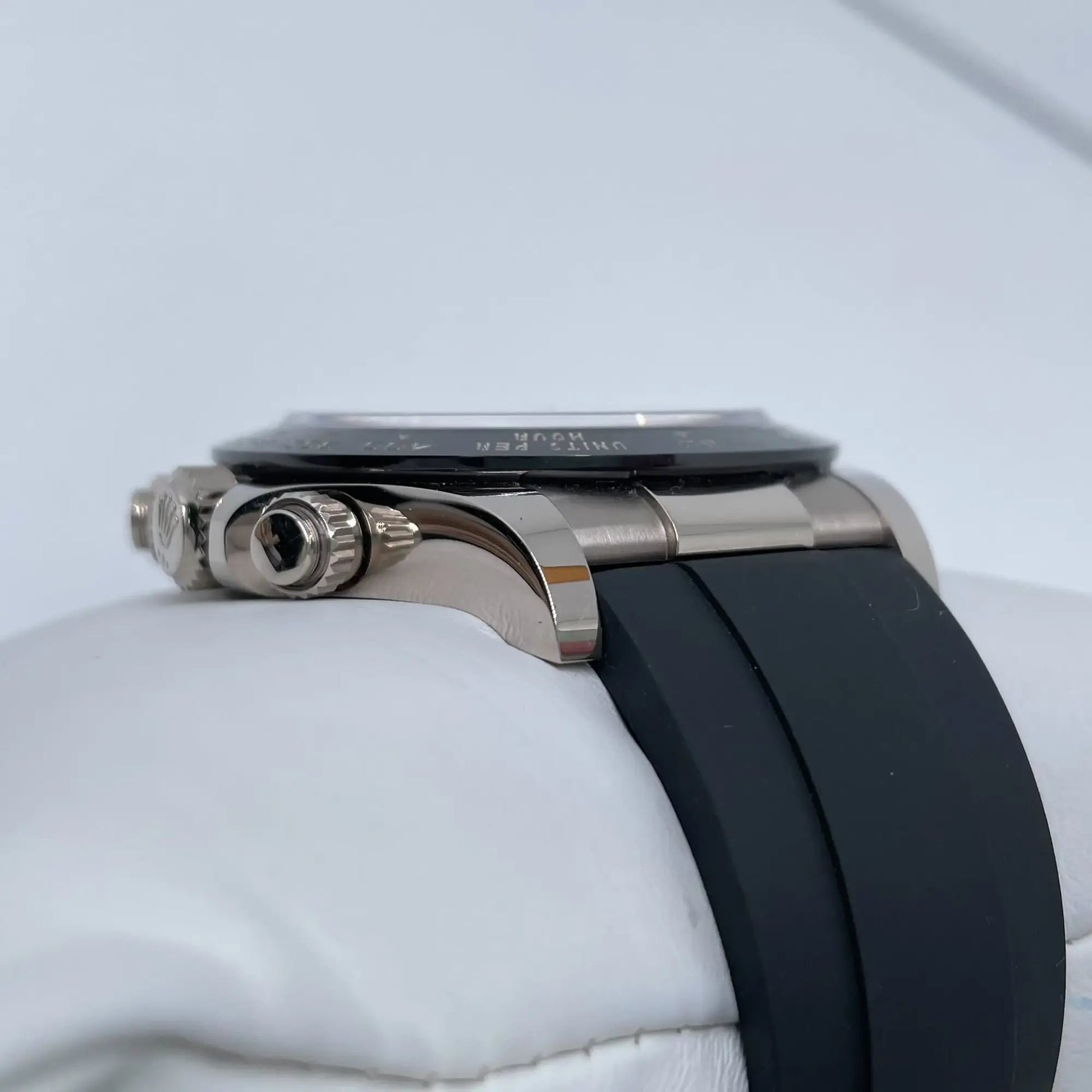 4th image of Rolex Rolex Daytona 116519 Wristwatch, PreOwned condition