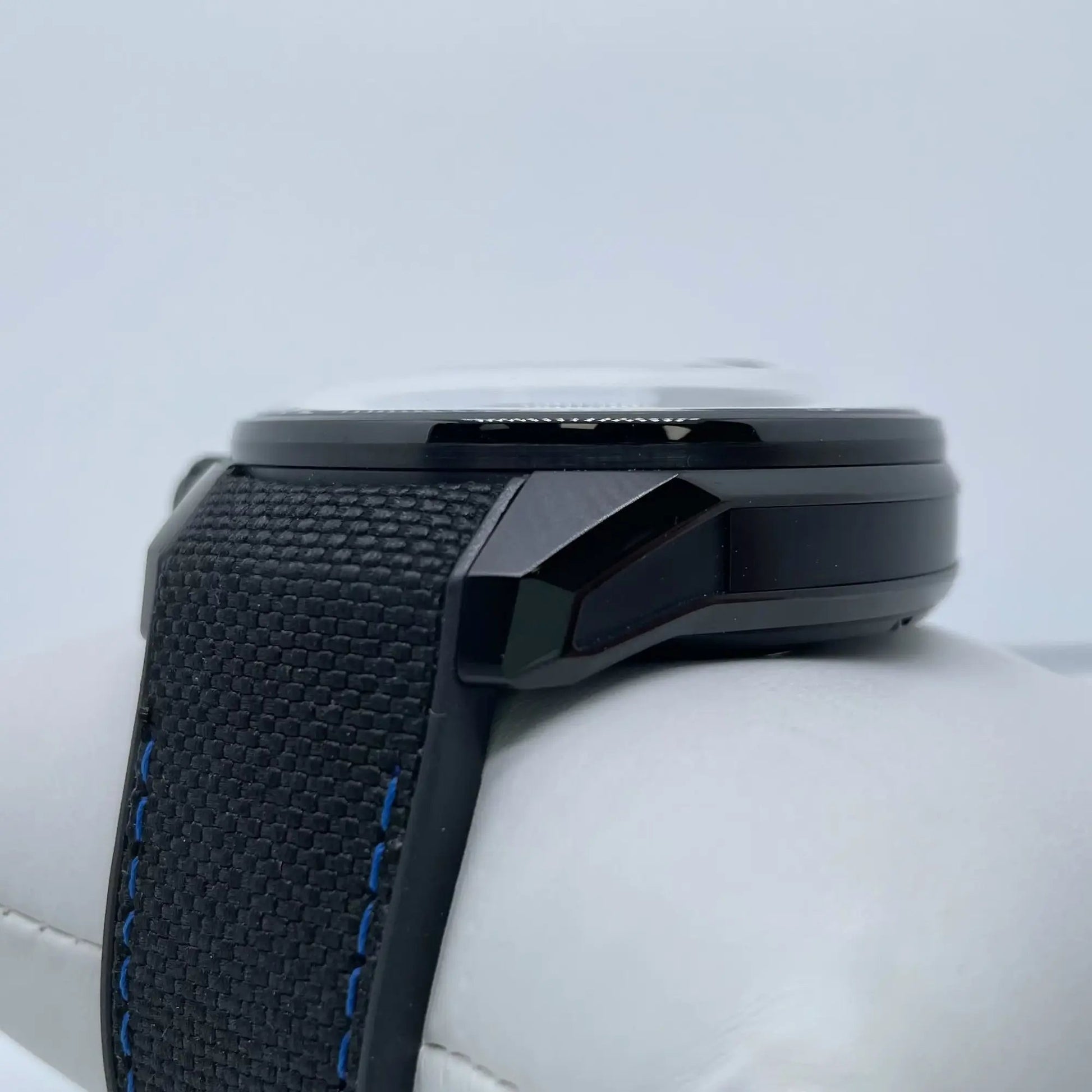 5th image of HYT HYT H2 Neo 2 Wristwatch, Unworn condition
