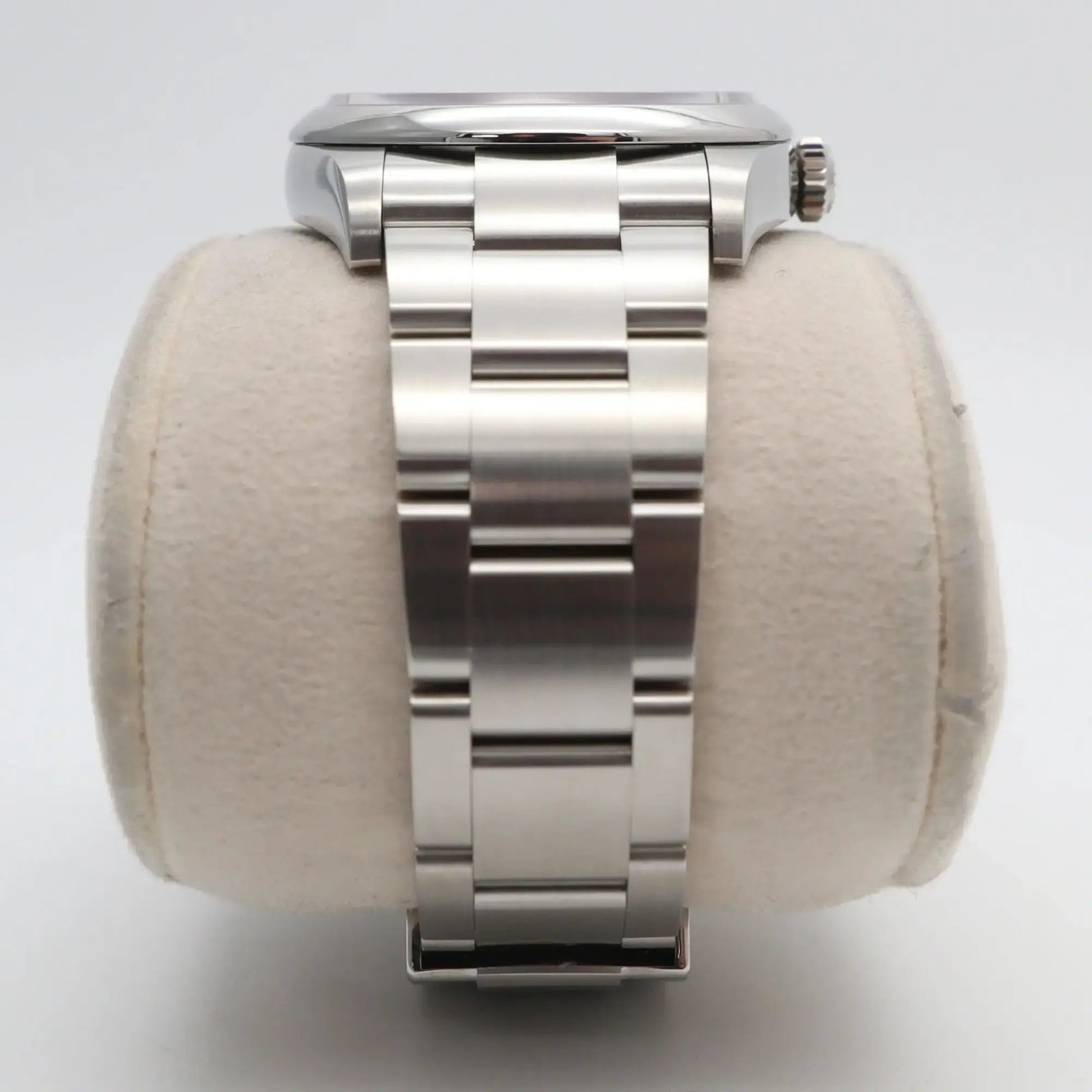 9th image of Rolex Rolex Oyster Perpetual Wristwatch, New condition