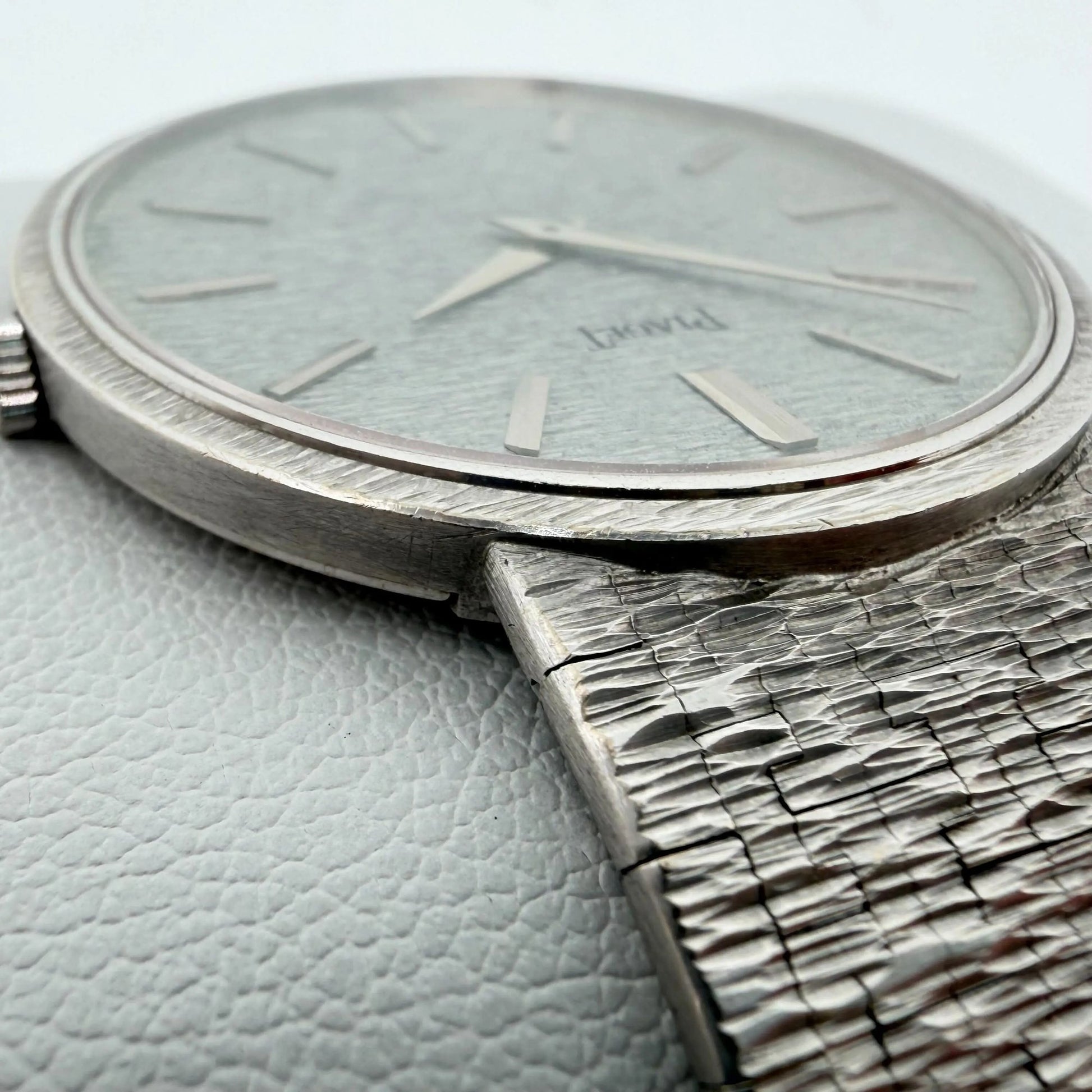 3rd image of Piaget Classic Wristwatch, PreOwned condition