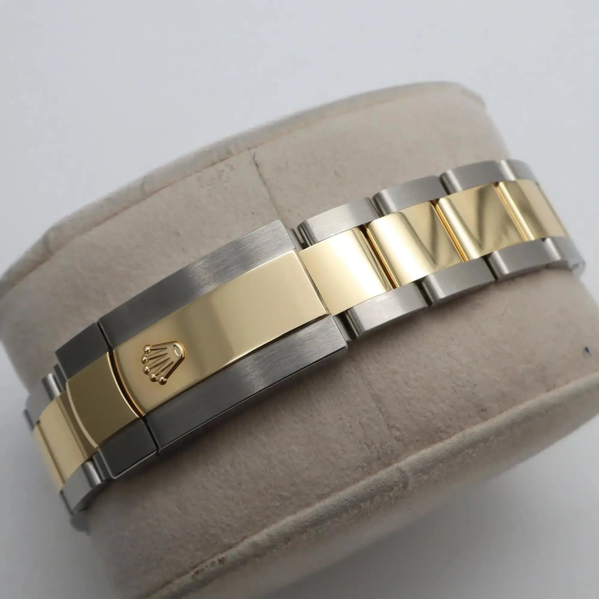13th image of Rolex Rolex Datejust 126303 Wristwatch, Unworn condition