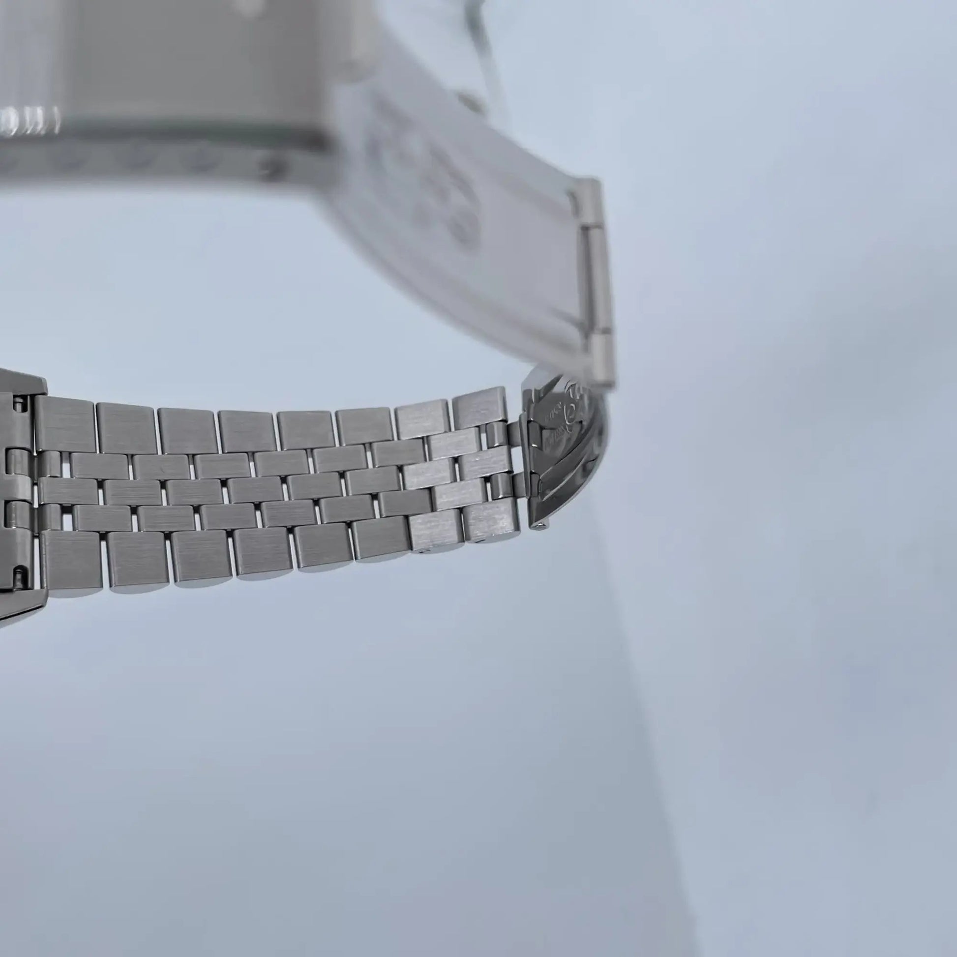11th image of Rolex Rolex Datejust 16220 Wristwatch, PreOwned condition