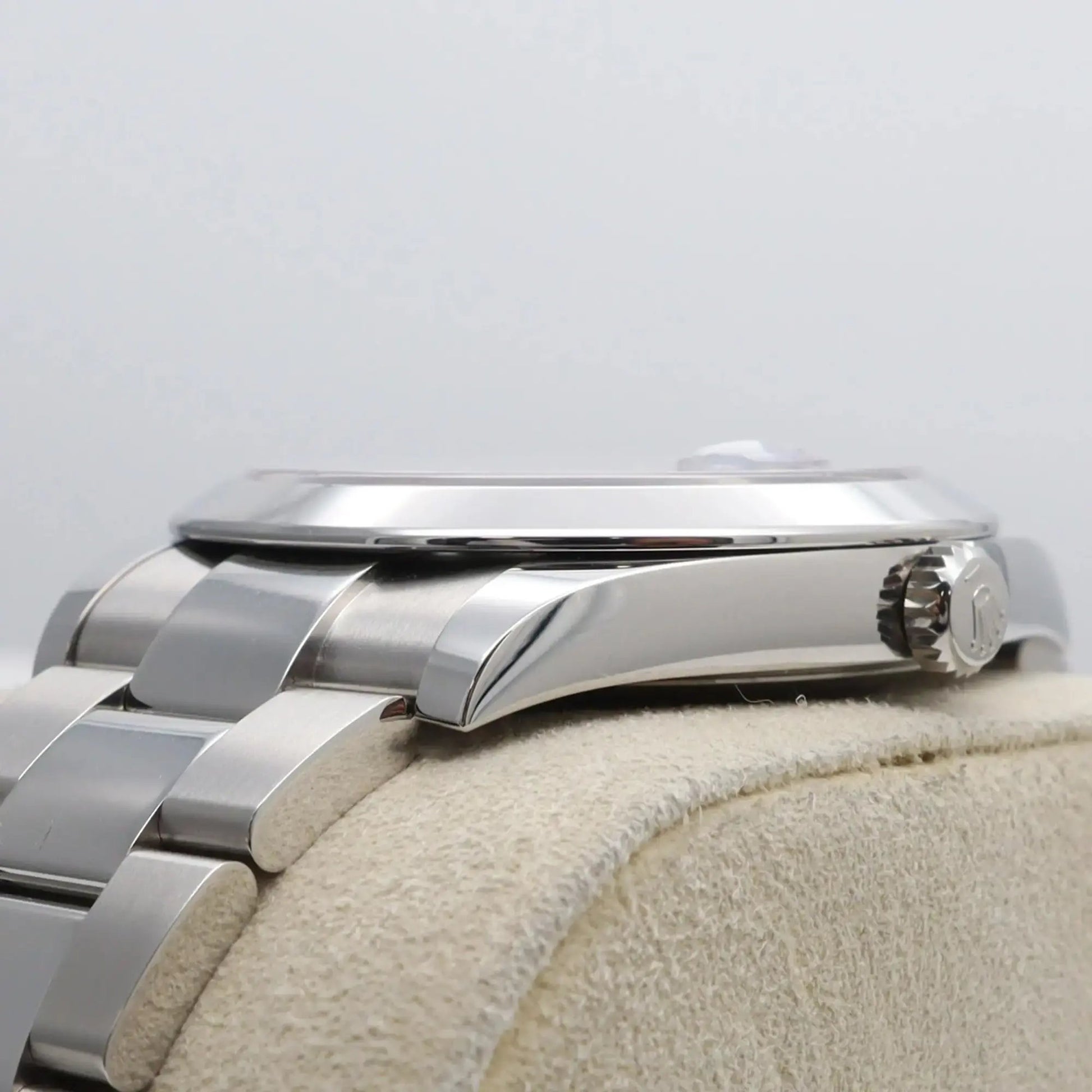 4th image of Rolex Rolex Datejust 126300 Wristwatch, New condition