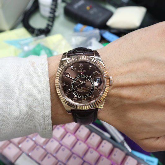 2nd image of Rolex Rolex Sky-Dweller 326135 Wristwatch, PreOwned condition