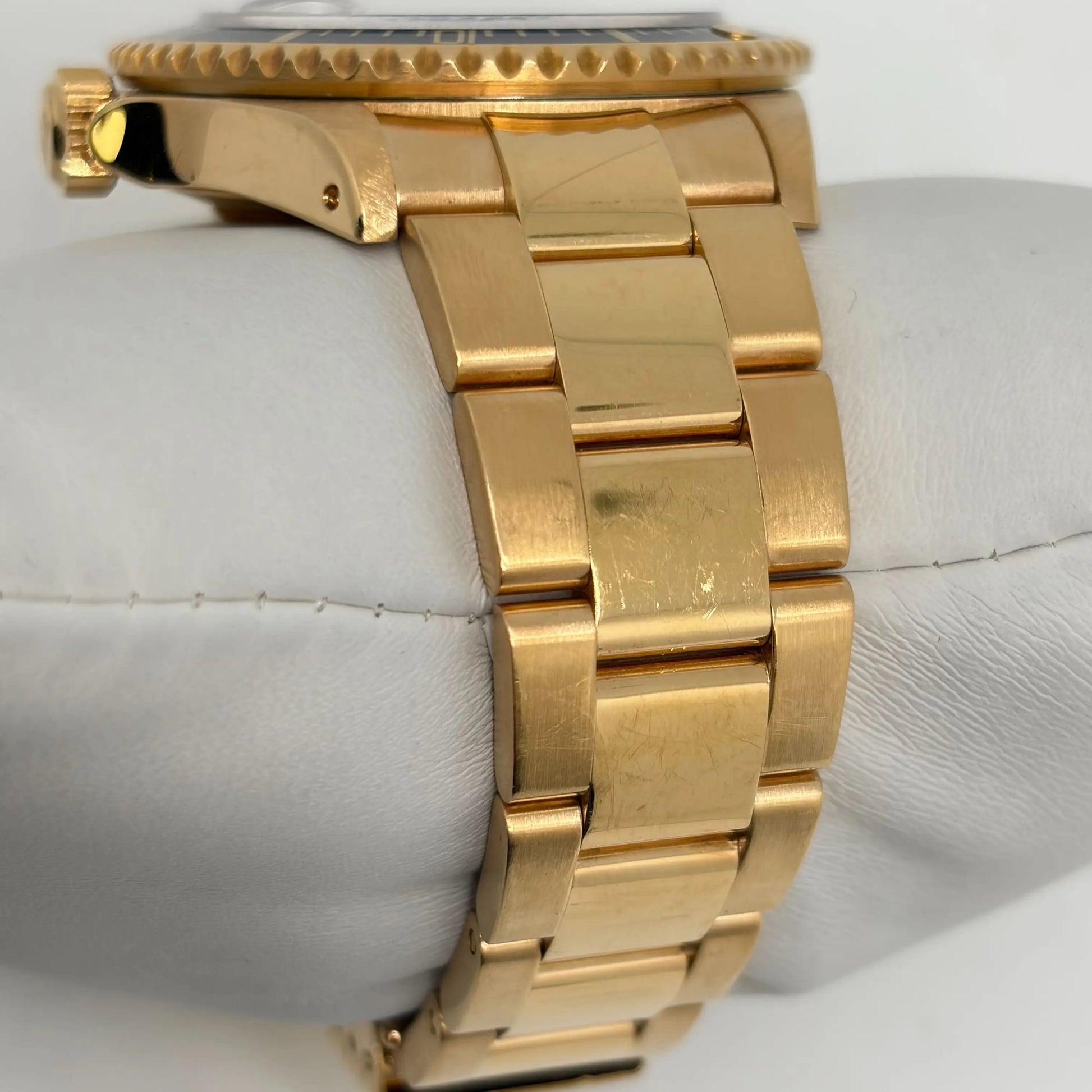 7th image of Rolex Rolex Submariner Wristwatch, PreOwned condition