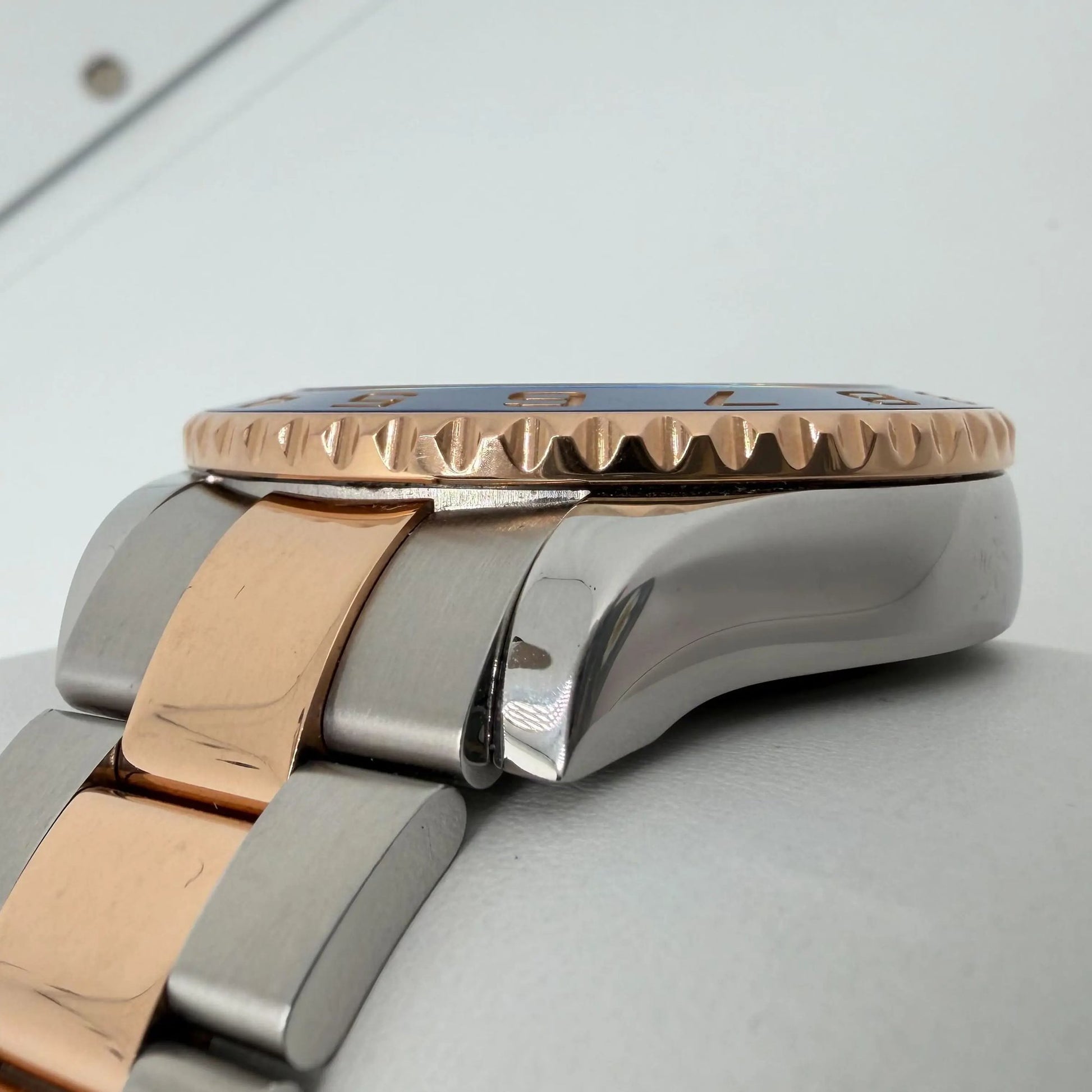 6th image of Rolex Rolex Yacht-Master Wristwatch, PreOwned condition