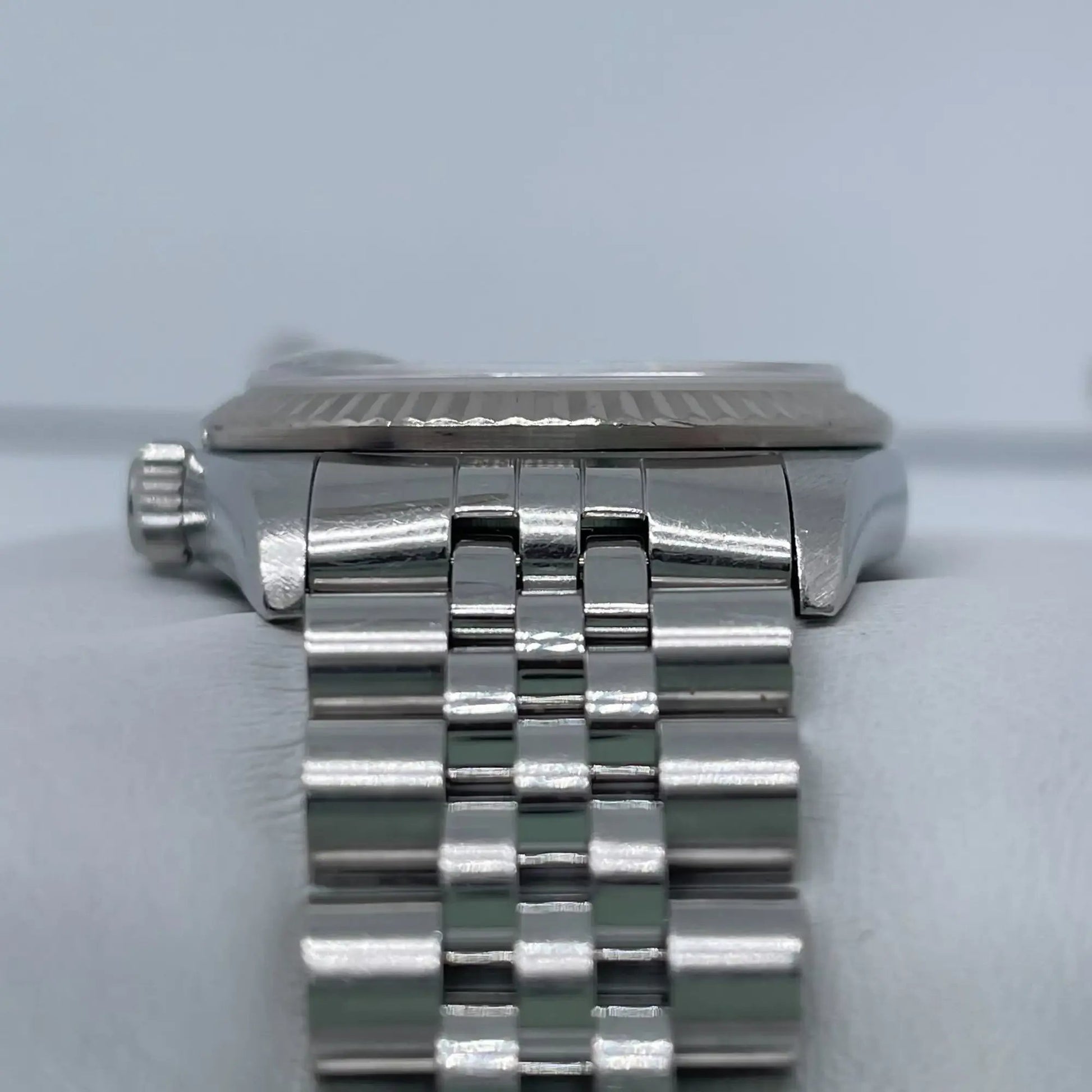 10th image of Rolex Datejust 31 Wristwatch, PreOwned condition